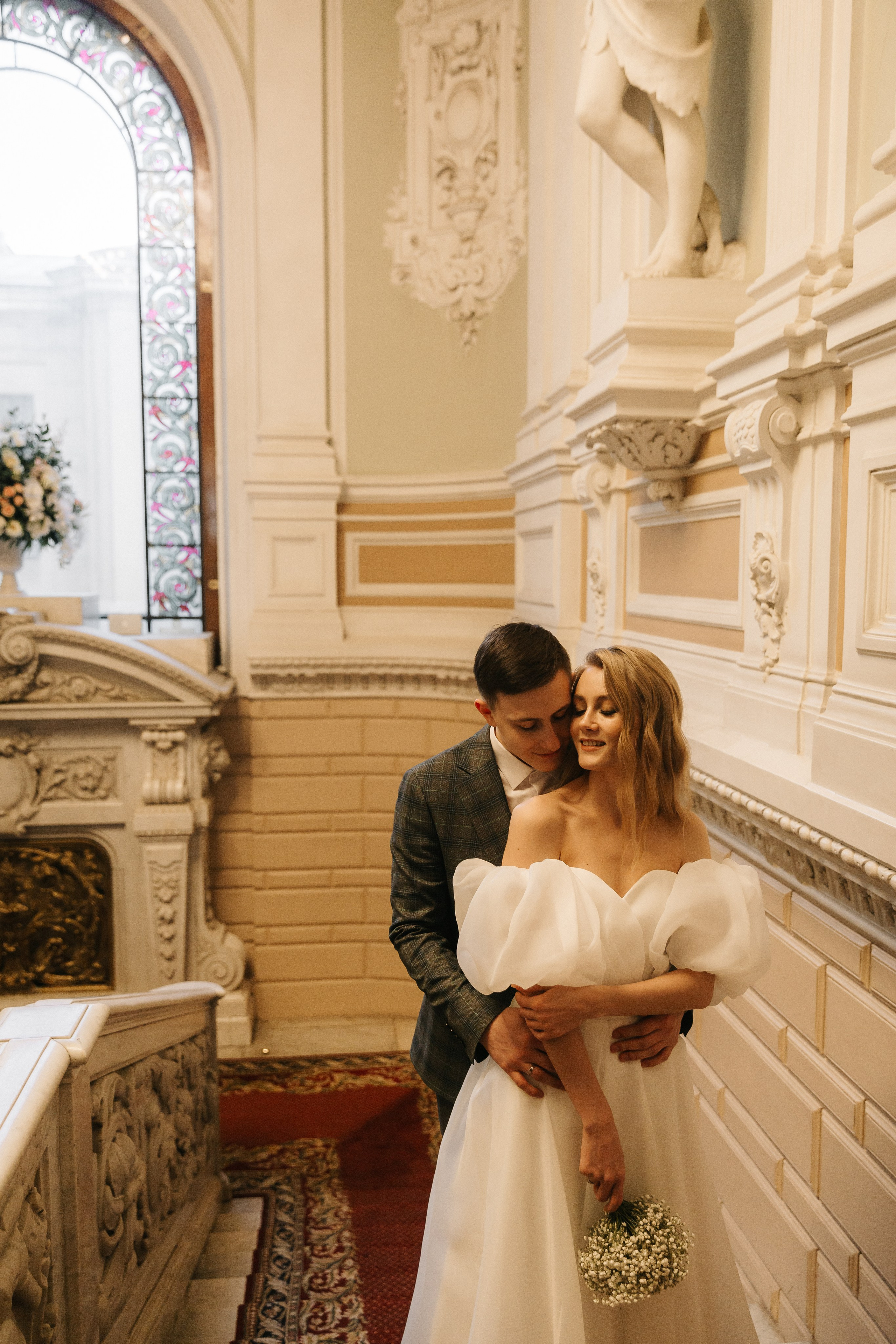 ДВОРЕЦ № 1 | Март, Исаакий, Английская набережная. Свадебный фотограф в Санкт-Петербурге Полина Корзухина