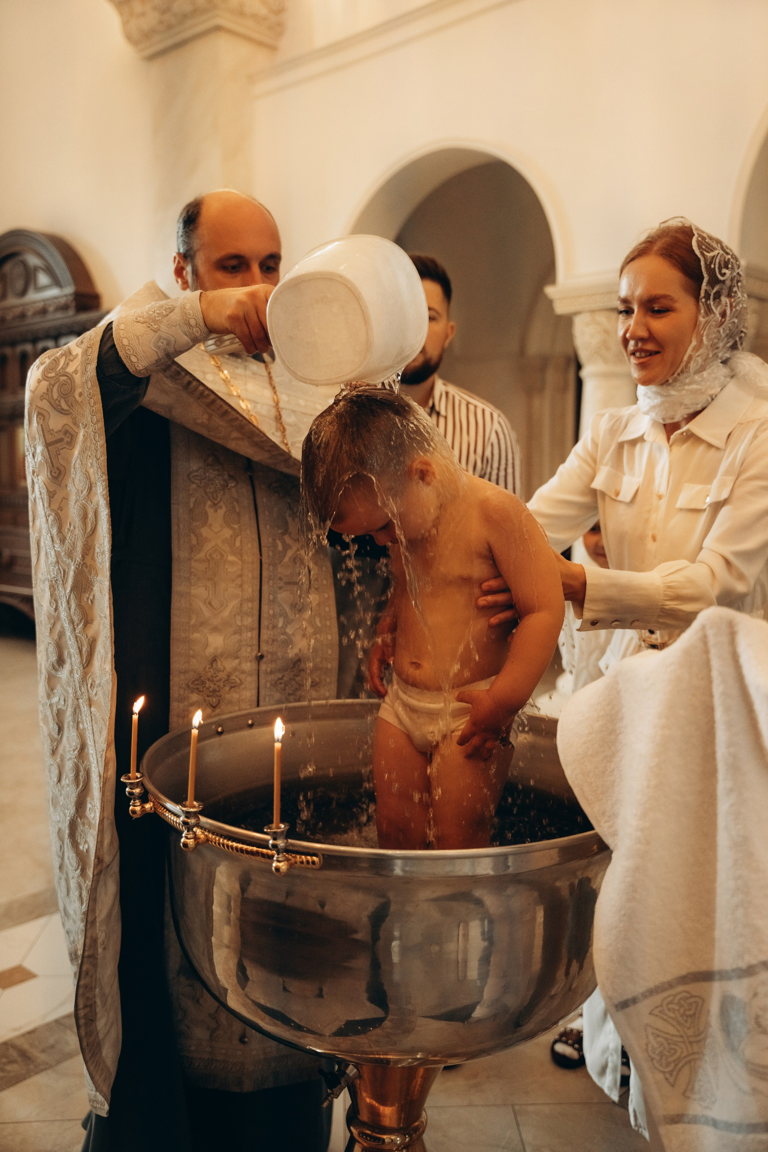 Крещение Настеньки и Максимки. Фотограф Мария Миллс | Минск