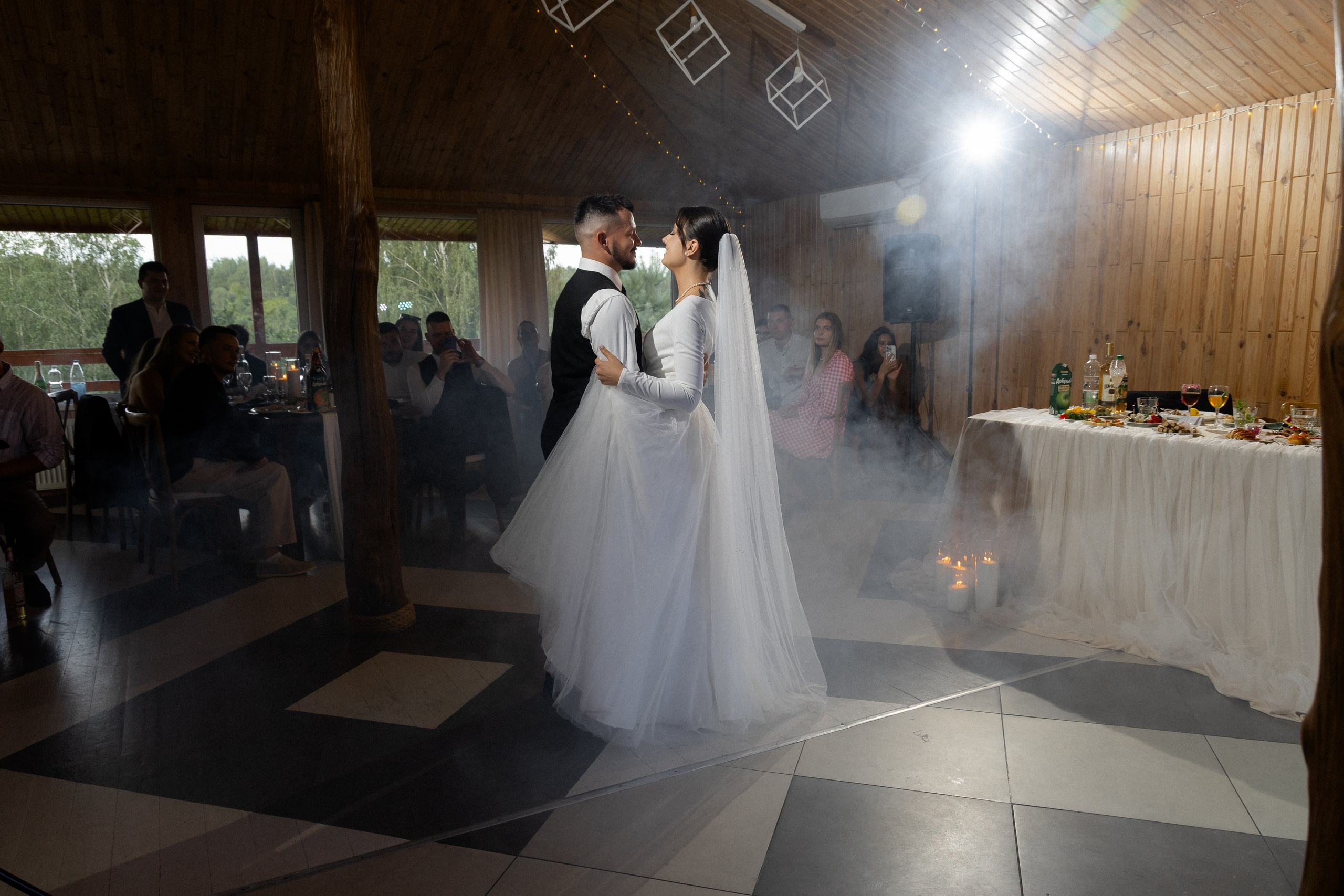 Свадебная фотосессия в агроусадьбе Лабодянка в Минске. Свадебный фотограф в Минске/Беларуси Сергей Спиридонов