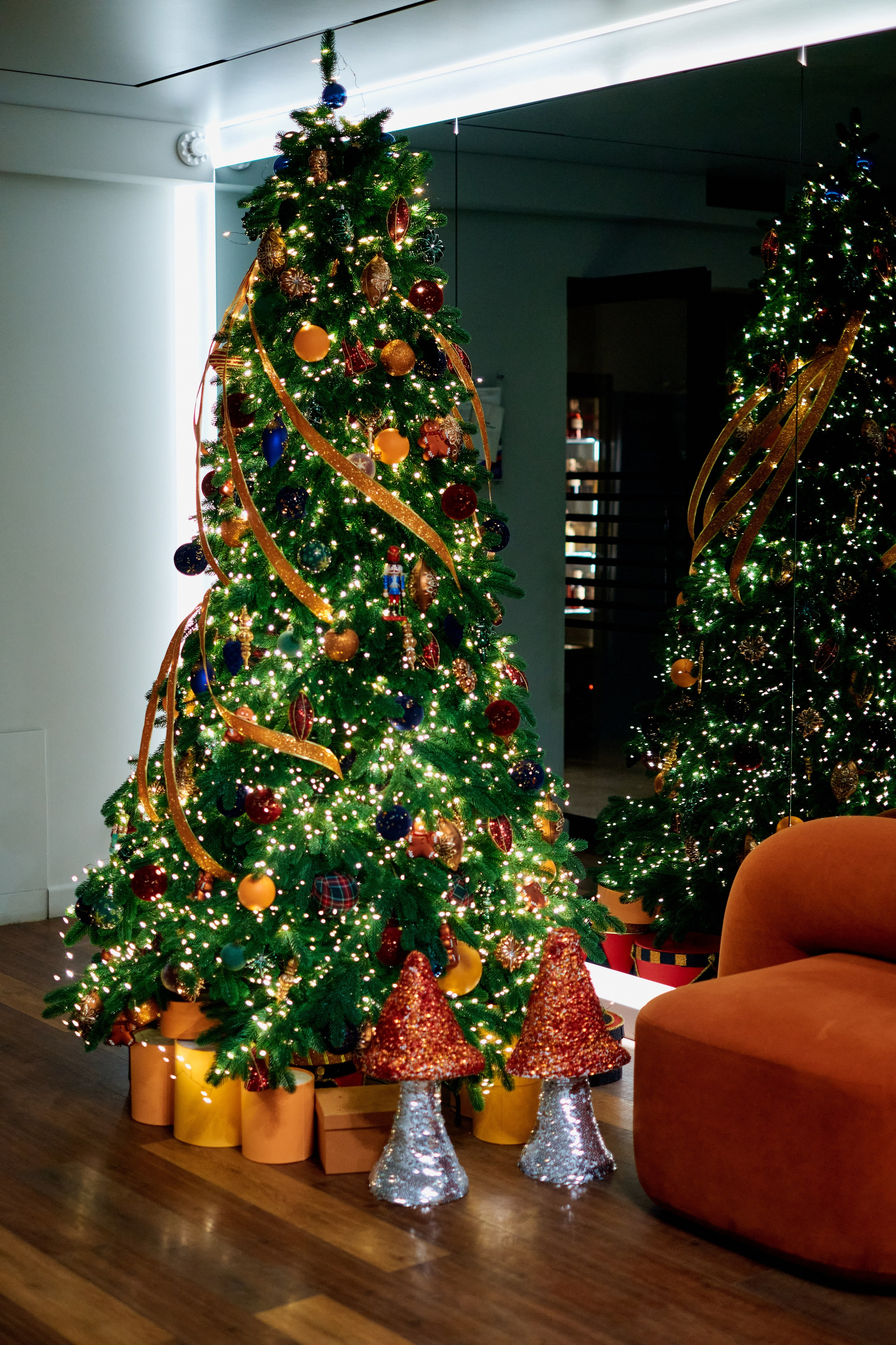 Новогодний декор ресторана Альбатрос. Фотограф Таганрог Анна Трайжон