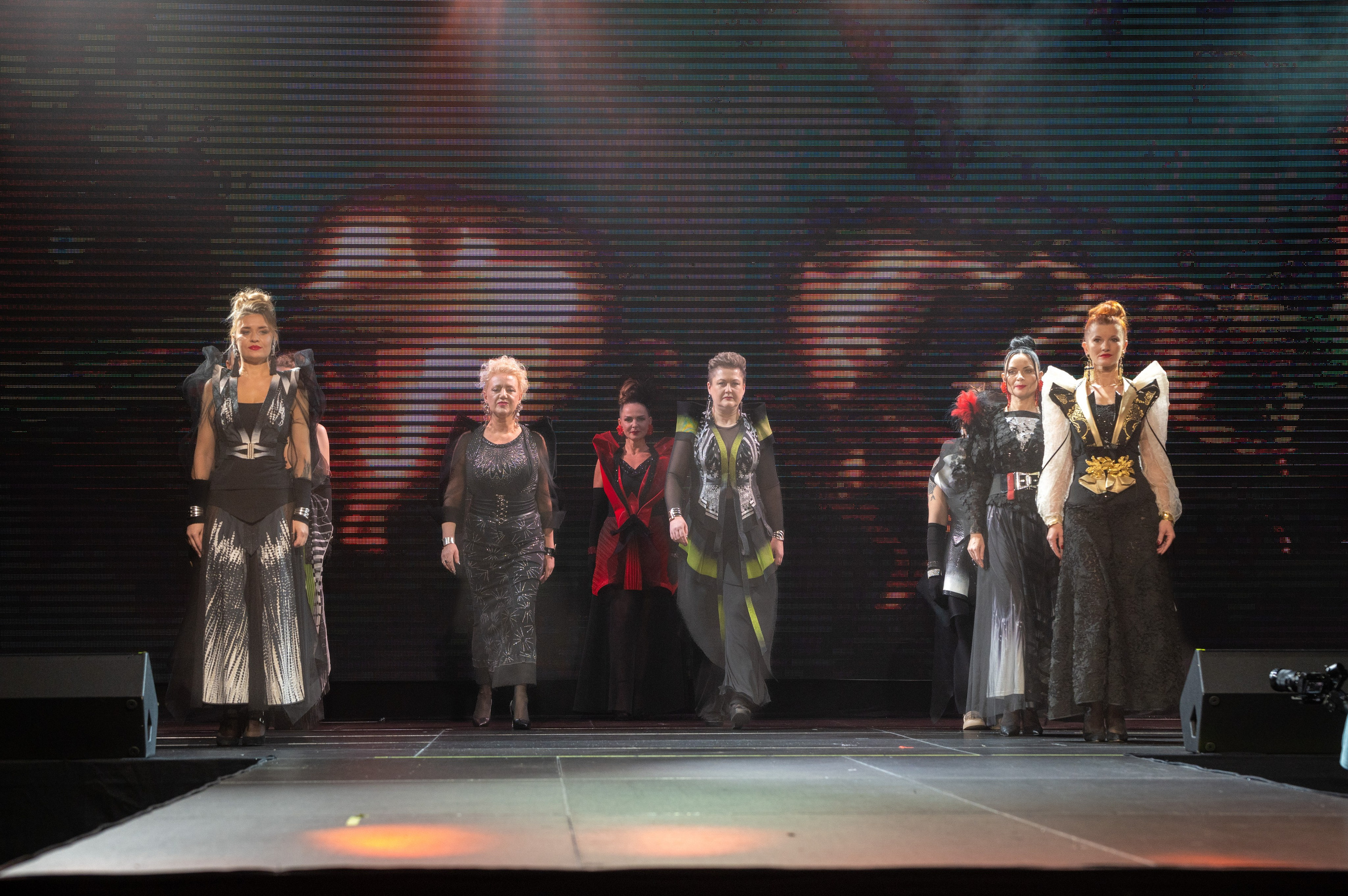 Большая новогодняя тусовка. Фотоуслуги, услуги фотографа, фотографирование важных событий