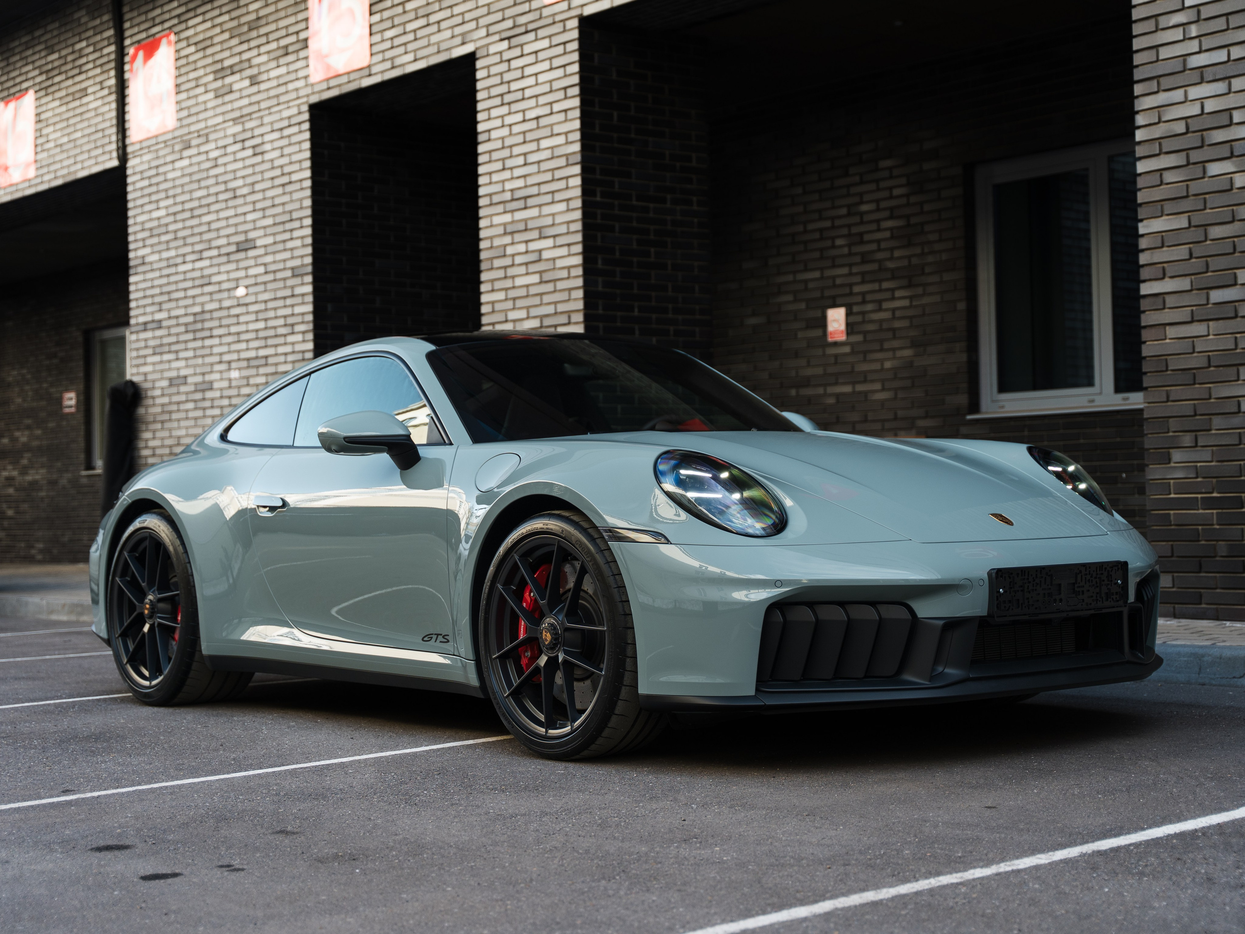 Porsche GTS. Автомобильный фотограф Москва