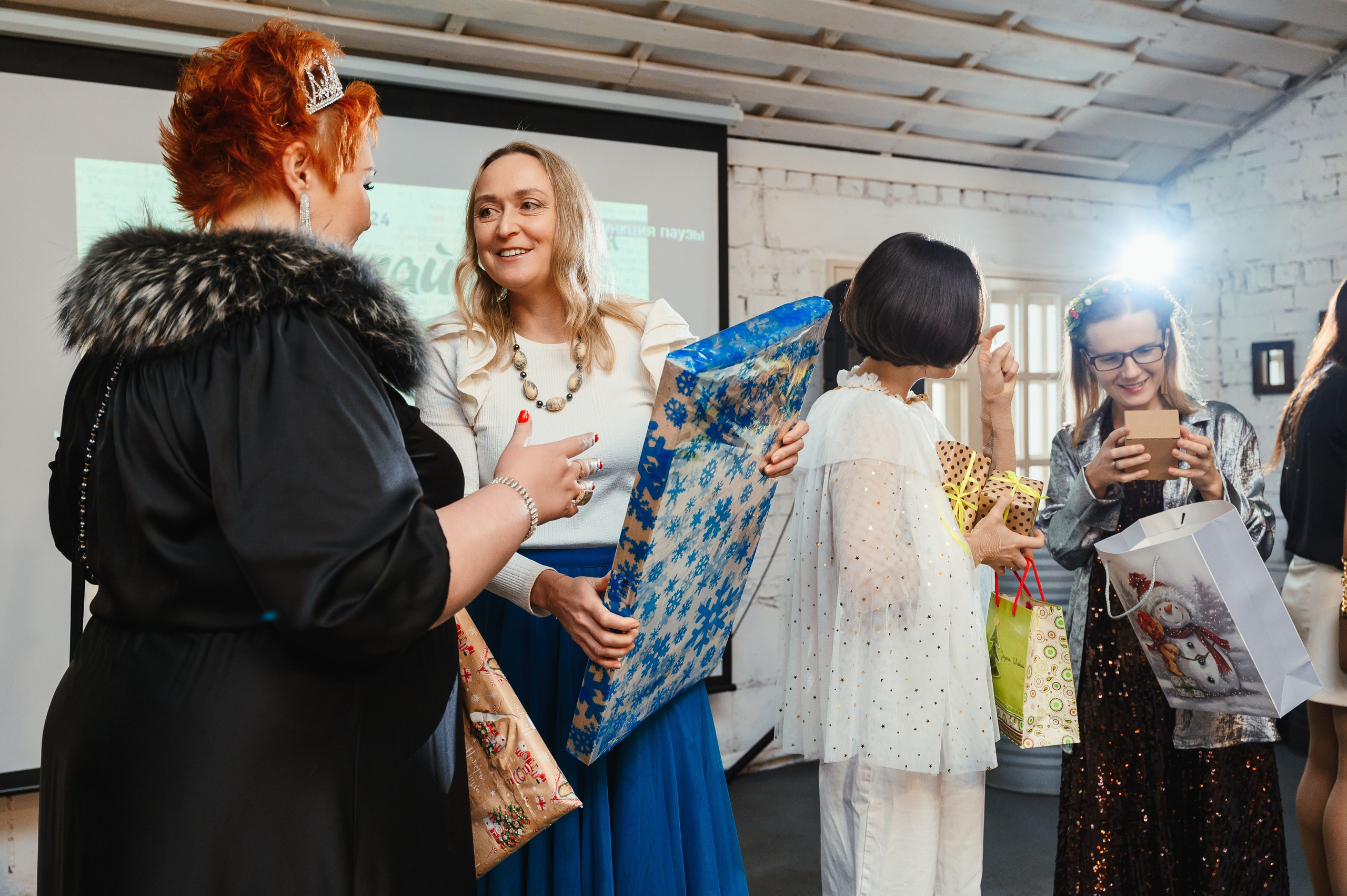 Новый год в клубе «Читалка». Свадебный и просто хороший фотограф в Челябинске