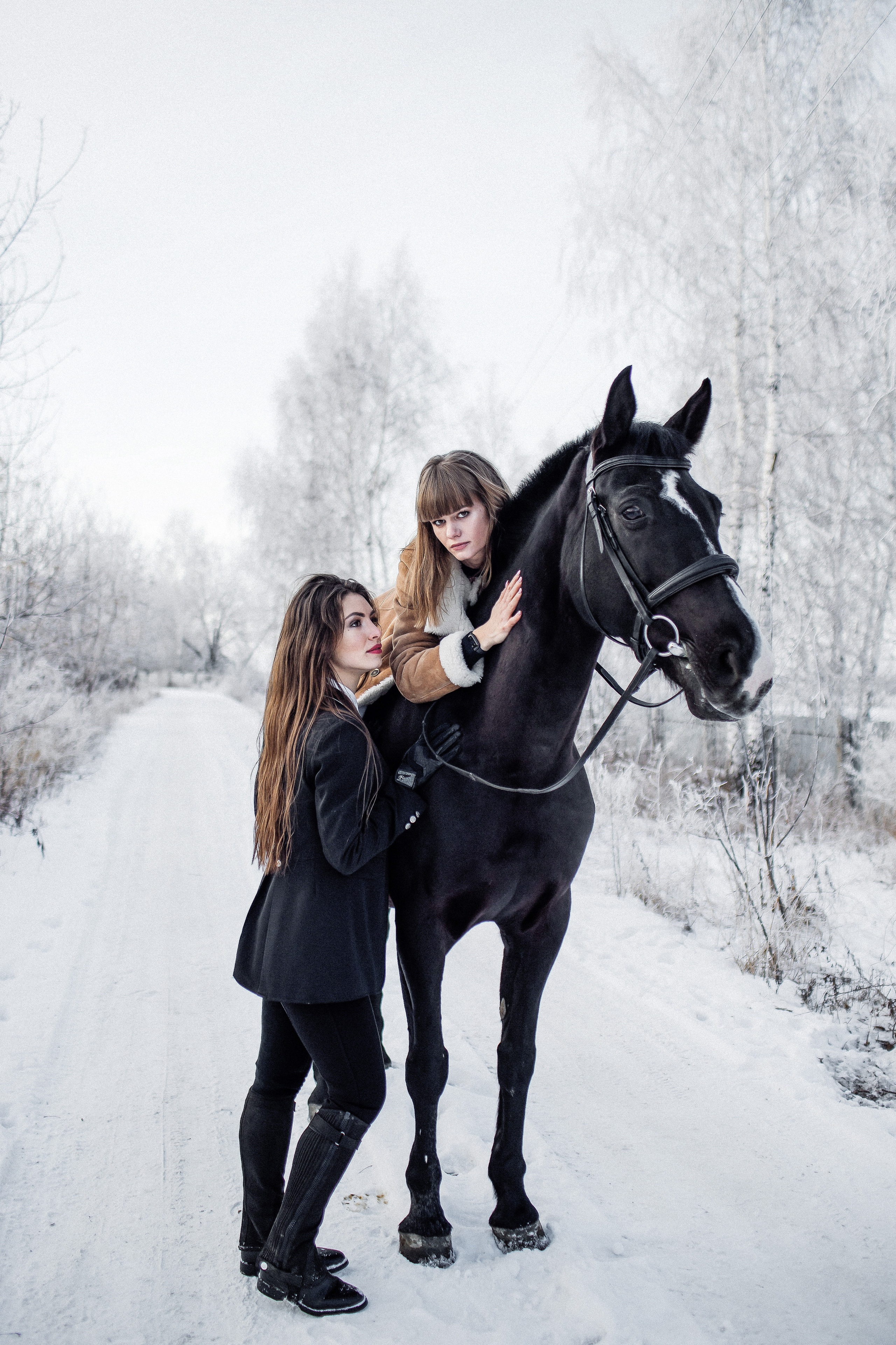 Зима — это прекрасное время года, когда можно устроить фотосессию. Фотограф в Москве Света Клевакина
