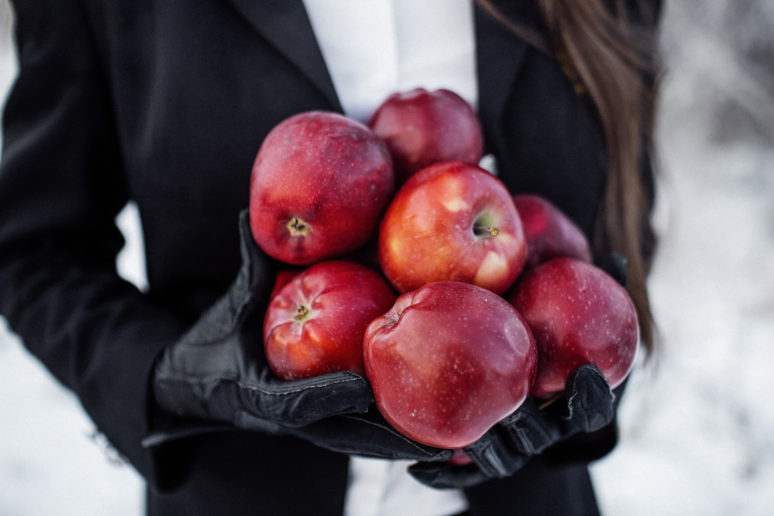 Зима — это прекрасное время года, когда можно устроить фотосессию. Фотограф в Москве Света Клевакина