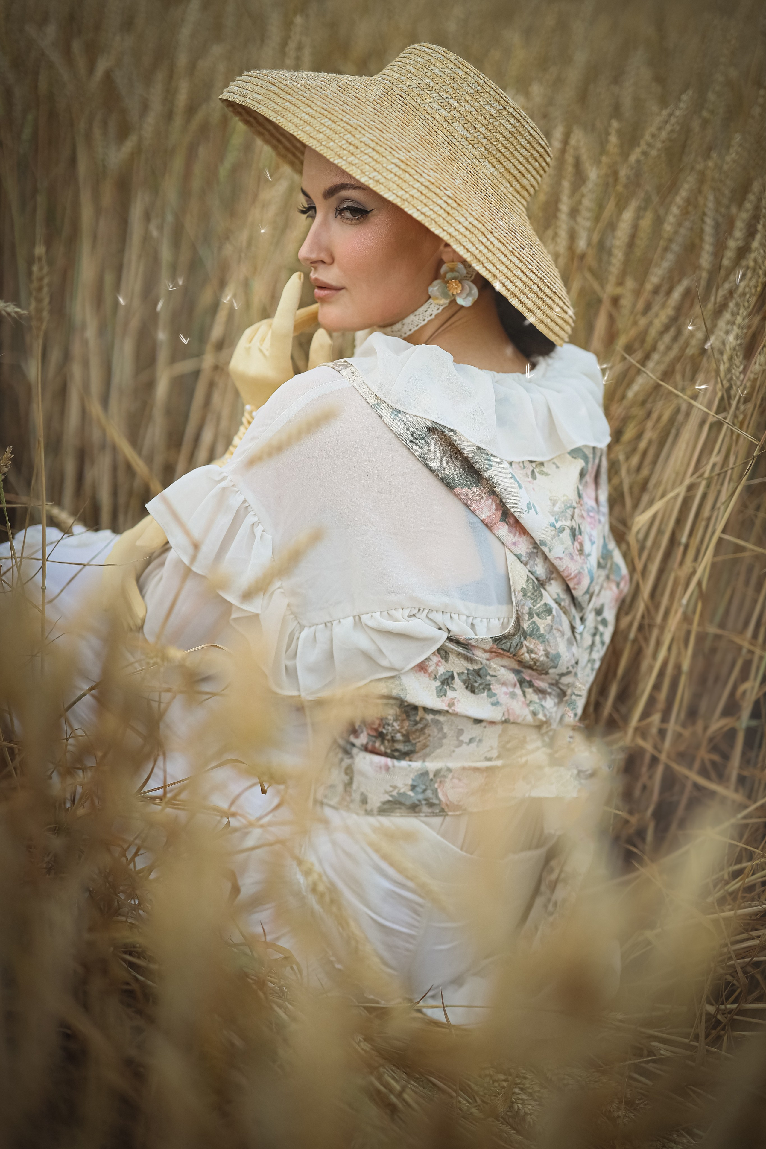 Фотосессия в поле. Свадебный и семейный фотограф в Абхазии Жанна Соснина