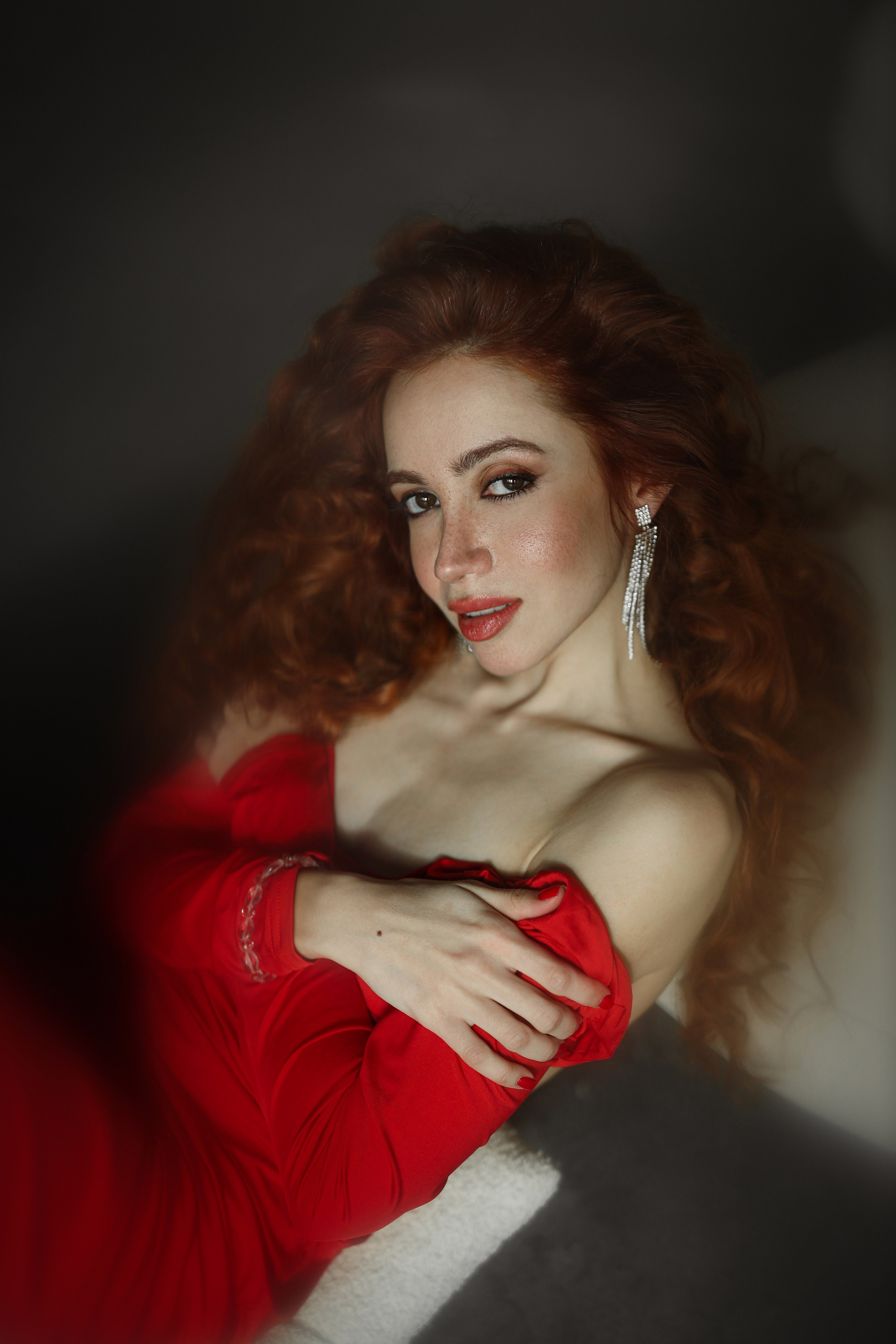 Фотосессия в красном платье. Свадебный и семейный фотограф в Абхазии Жанна Соснина