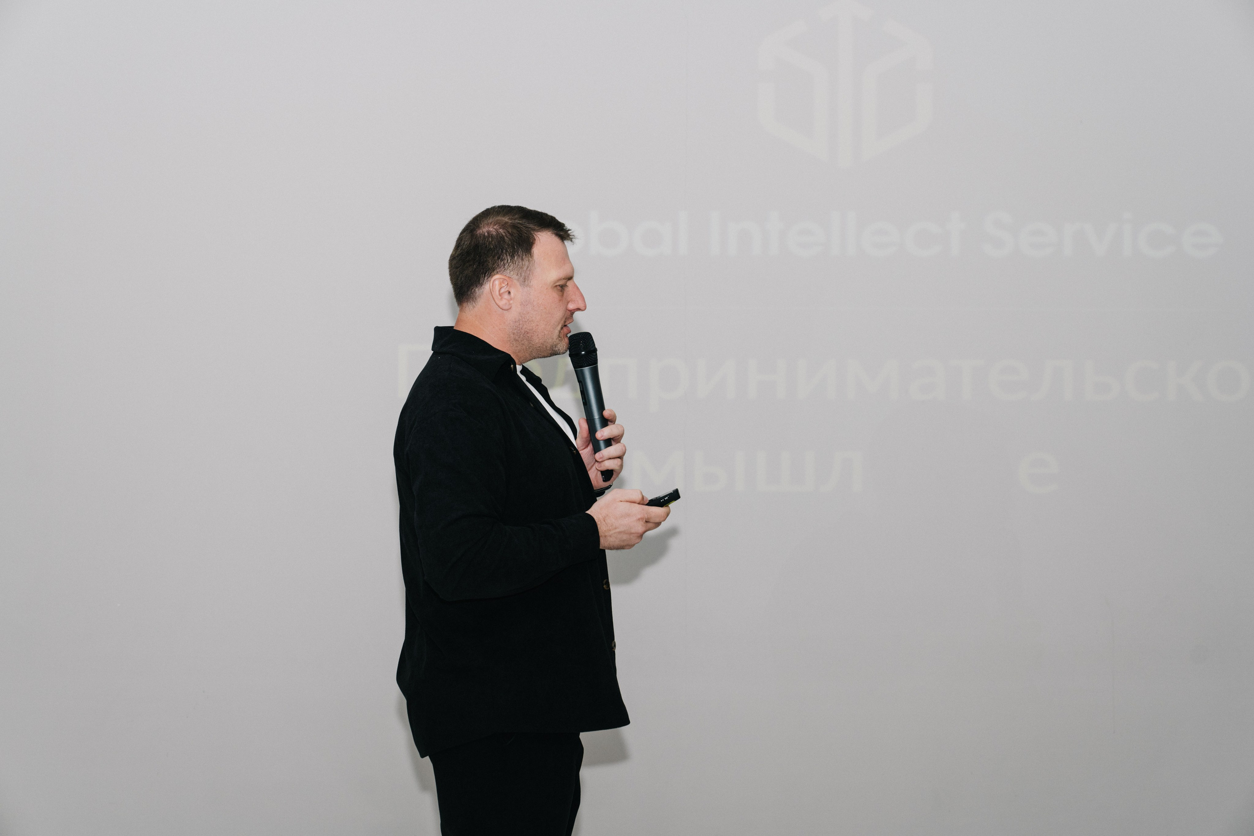 UDS. Время действовать. Свадебный и Мужской фотограф