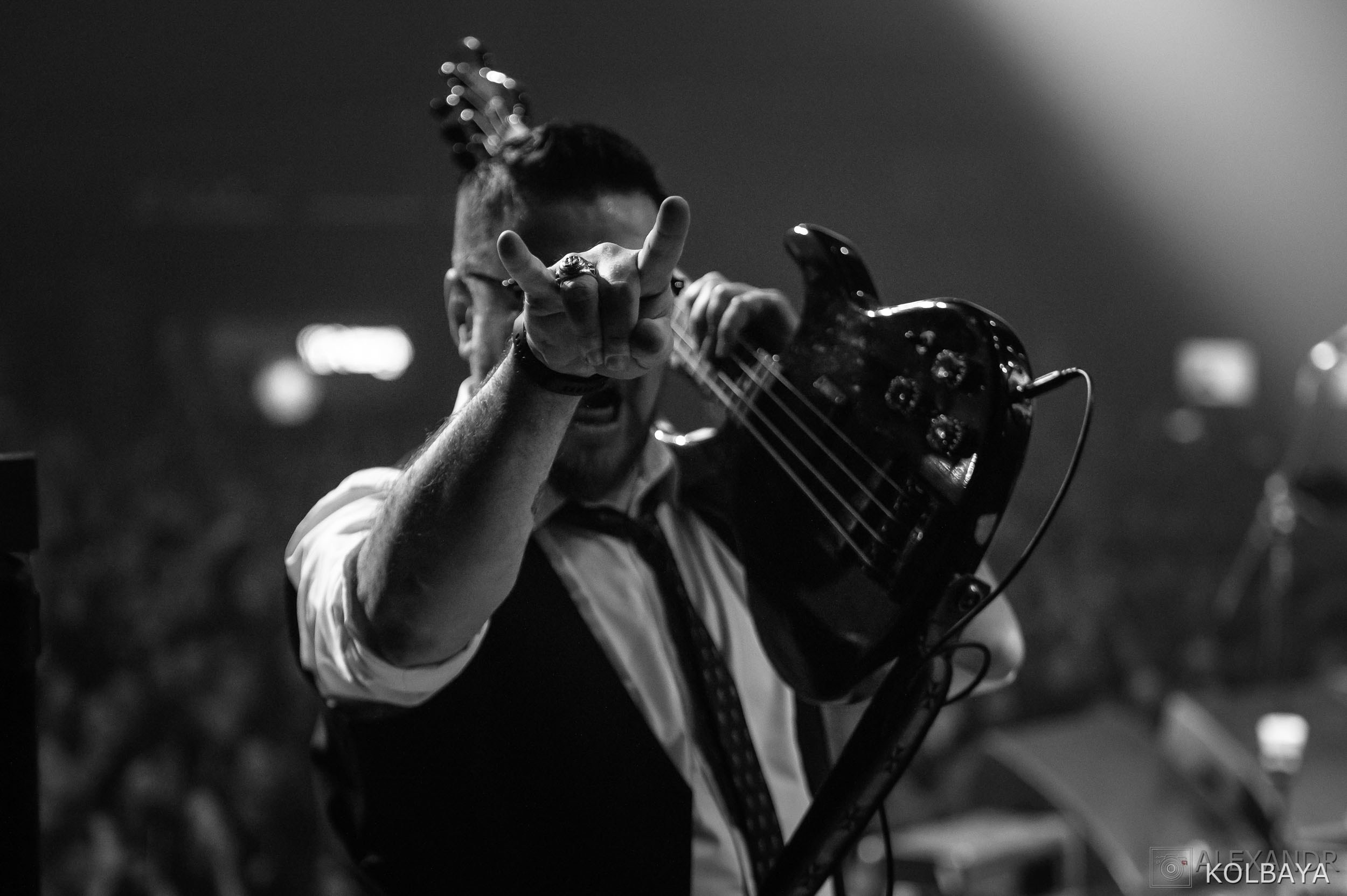 Фоторепортаж с Метал-Елки 2026. Концертный и театральный репортажный фотограф в Москве Александр Колбая