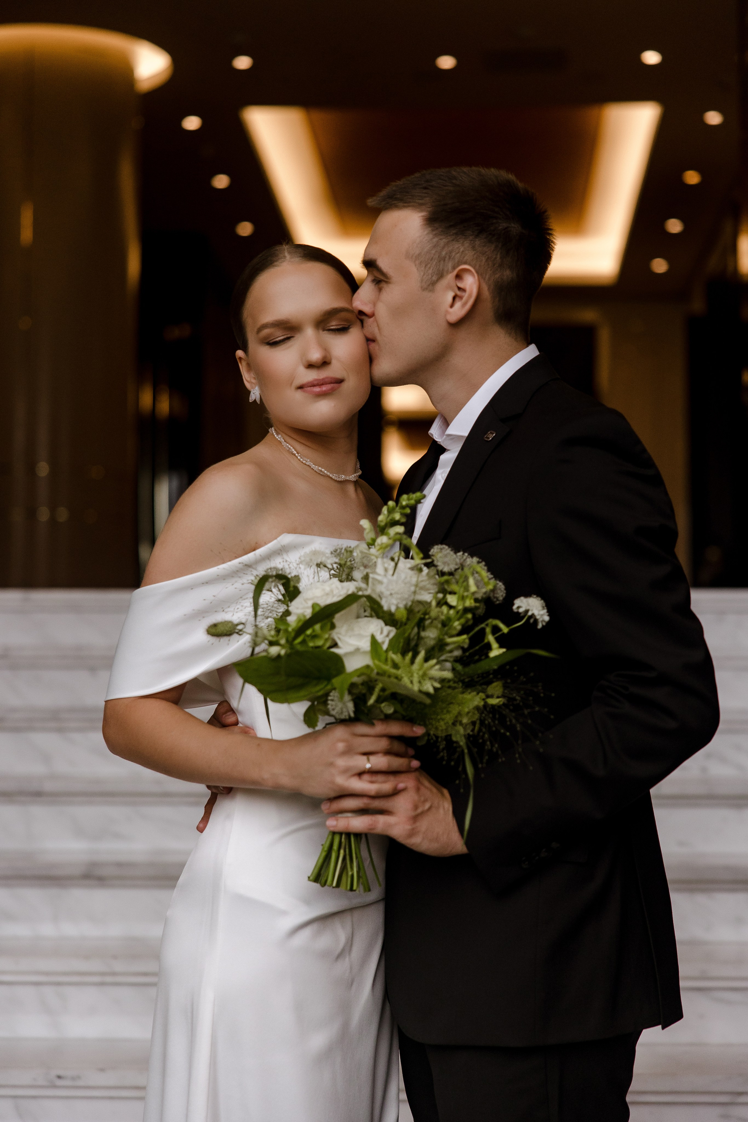 Свадебная фотосессия в LOTTE Hotel Самара. Свадебный и семейный фотограф в Самаре и Тольятти | Елена Топанцева