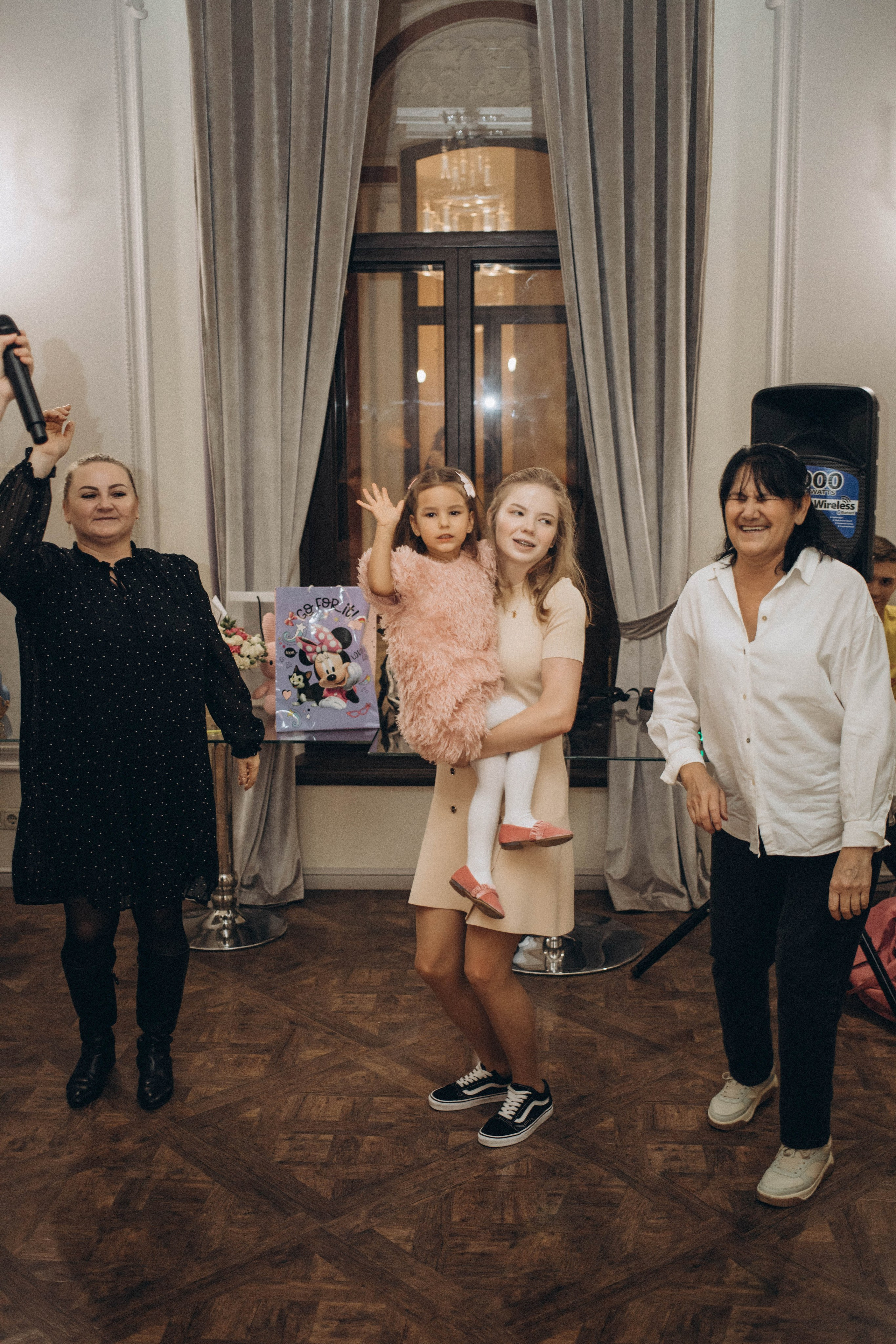 День Рождения Арины. Портретный и свадебный фотограф в Астрахани Сабира Аубекерова