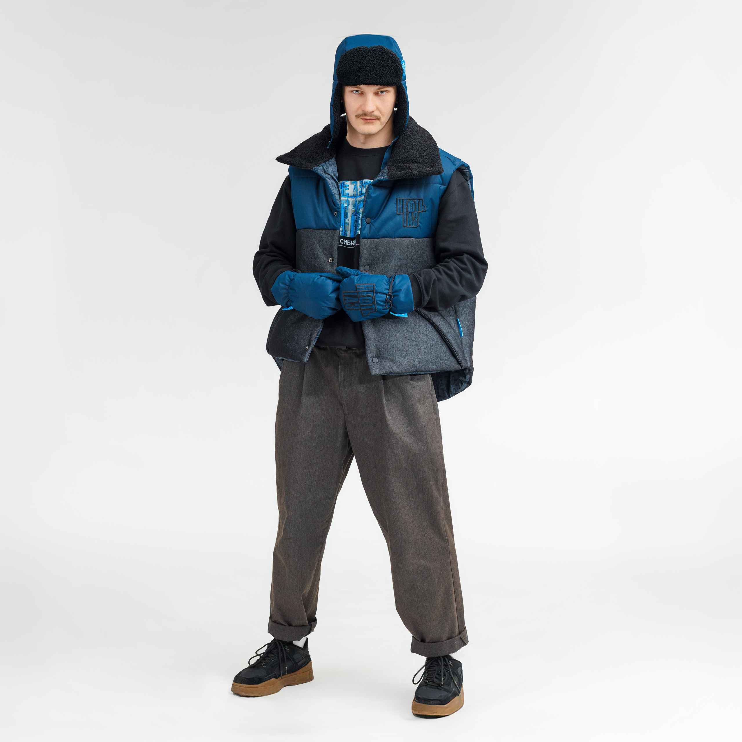 Фотосъемка одежды для маркетплейсов в СПб | Каталогизация товаров