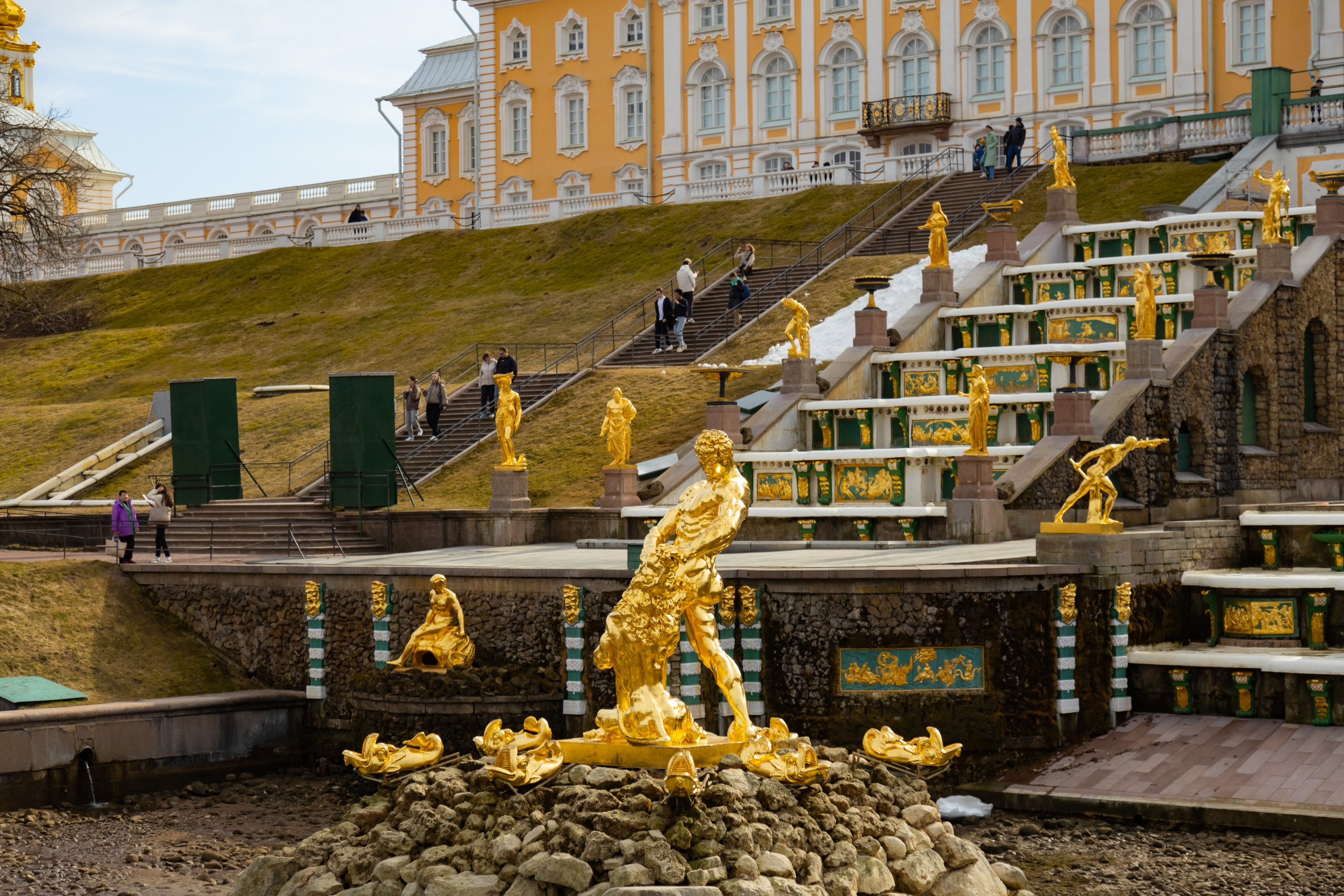 Петергоф нижний парк фото