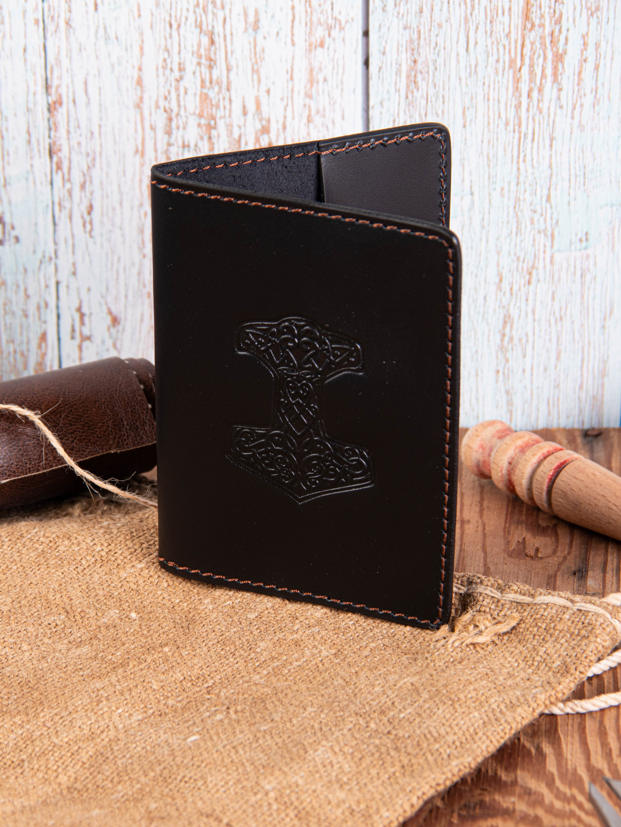 Кожаные изделия. «Матрица»