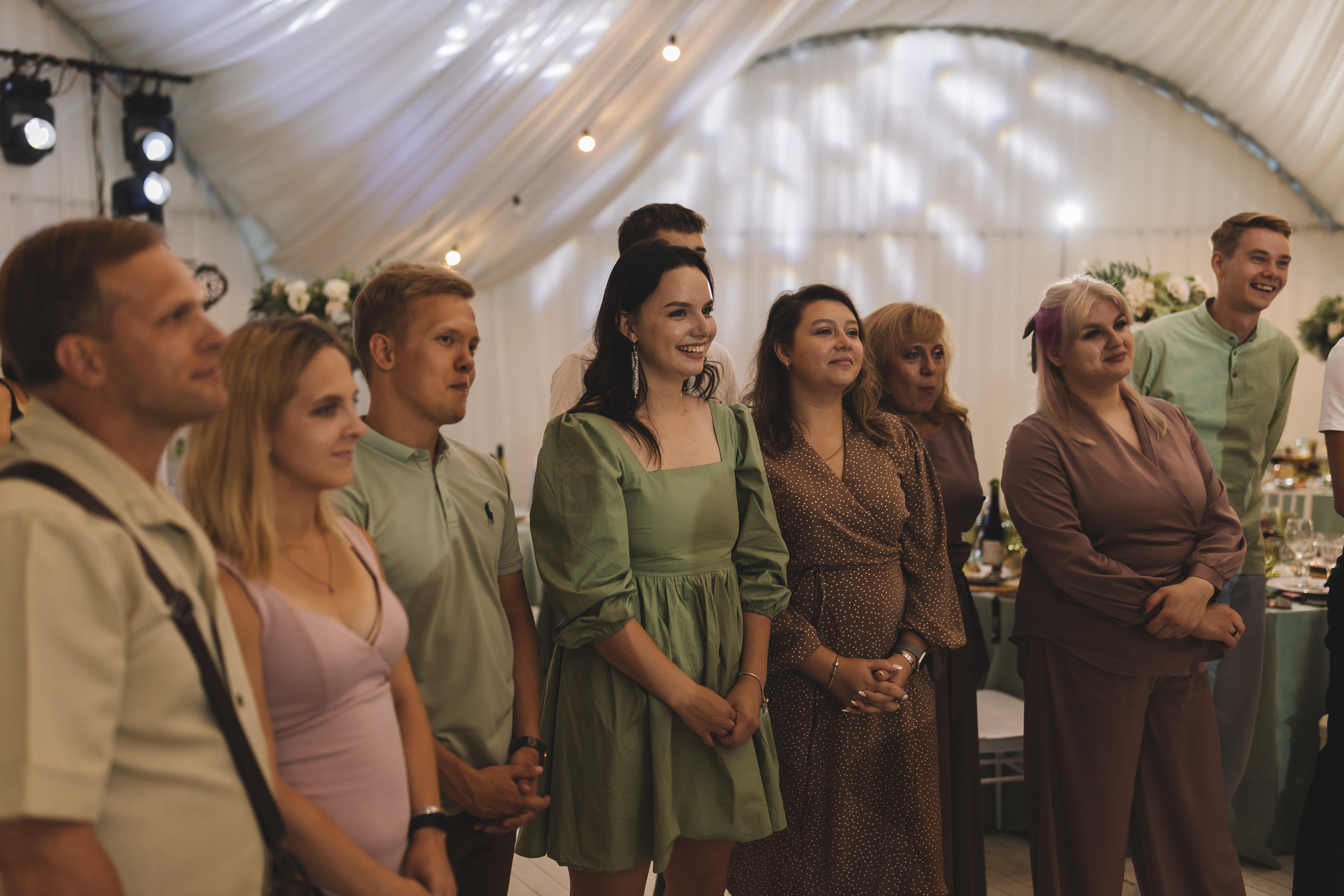 Свадебная фотосессия в Парк-отеле Орловский. Свадебный фотограф в Москве — Оскар Гелманов