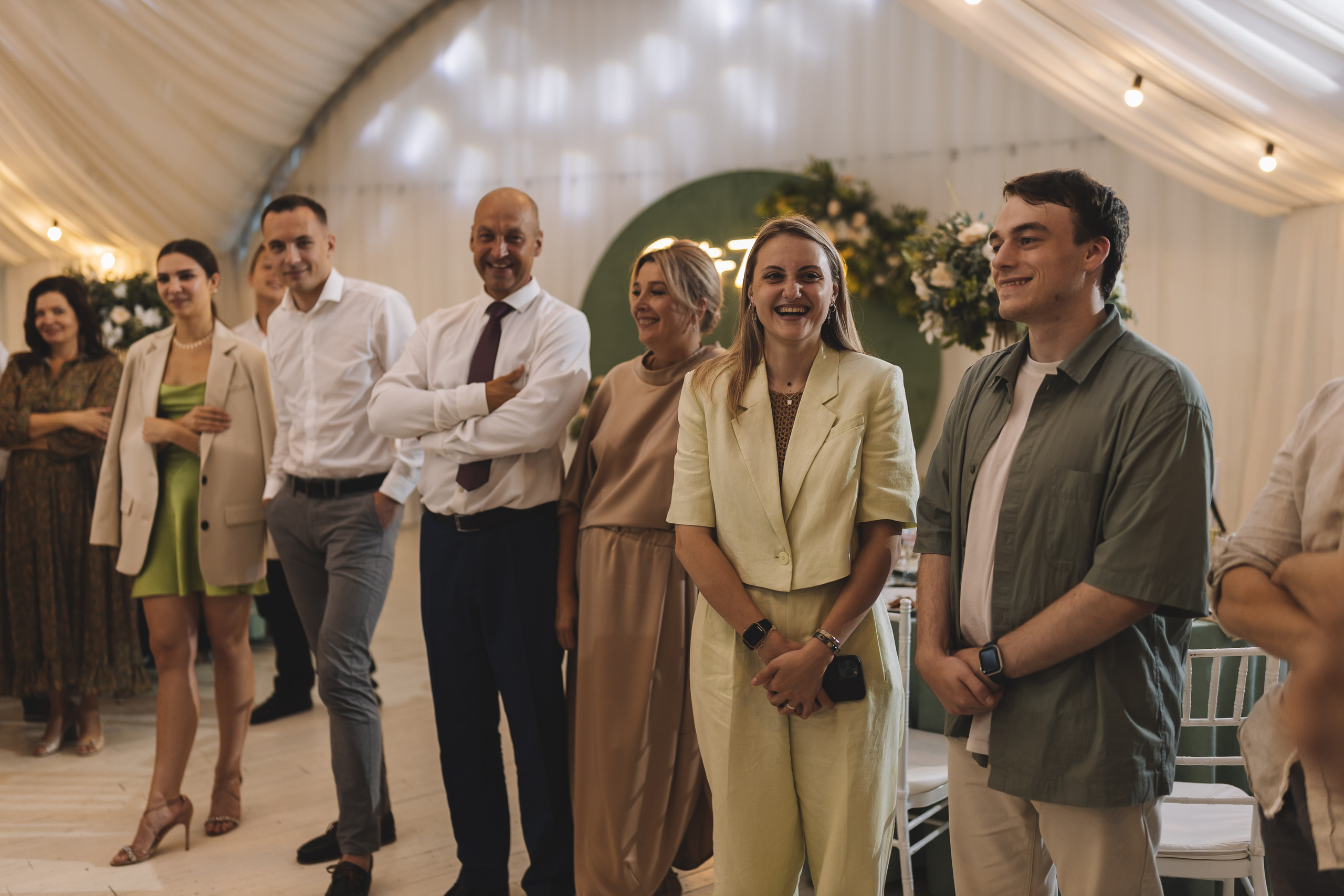 Свадебная фотосессия в Парк-отеле Орловский. Свадебный фотограф в Москве — Оскар Гелманов