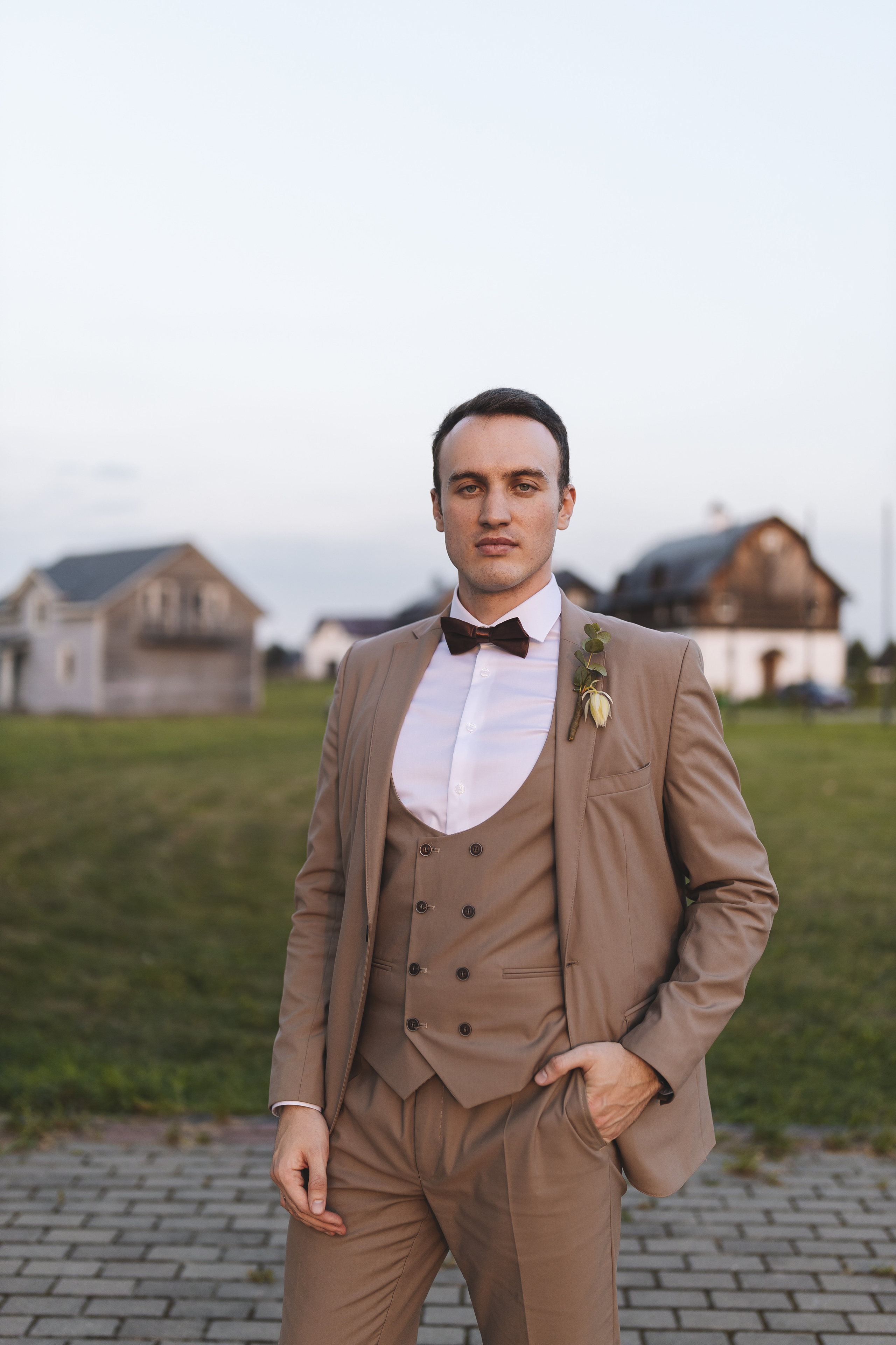 Свадебная фотосессия в Парк-отеле Орловский. Свадебный фотограф в Москве — Оскар Гелманов