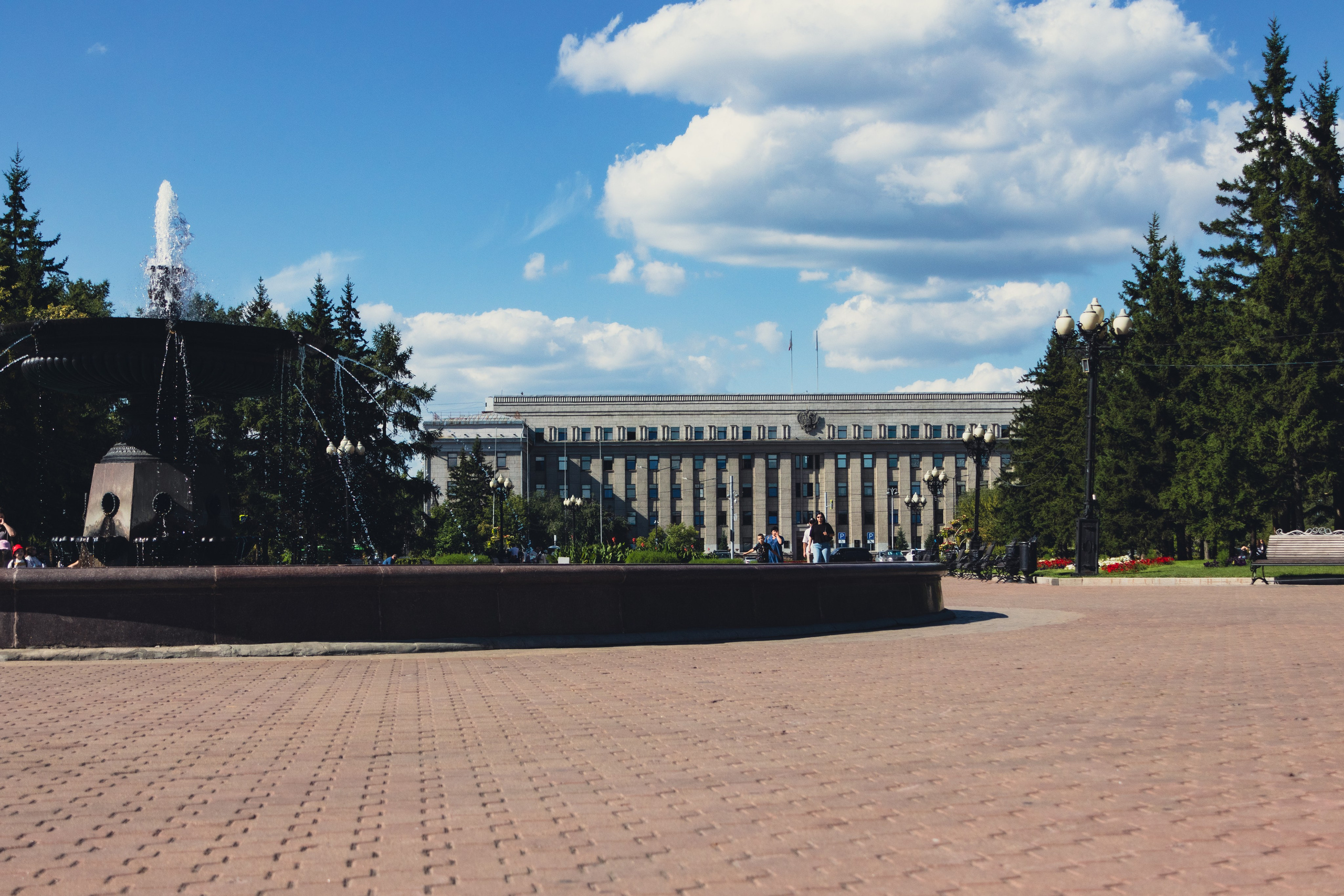 Иркутск. Jean De Vivre Gallery