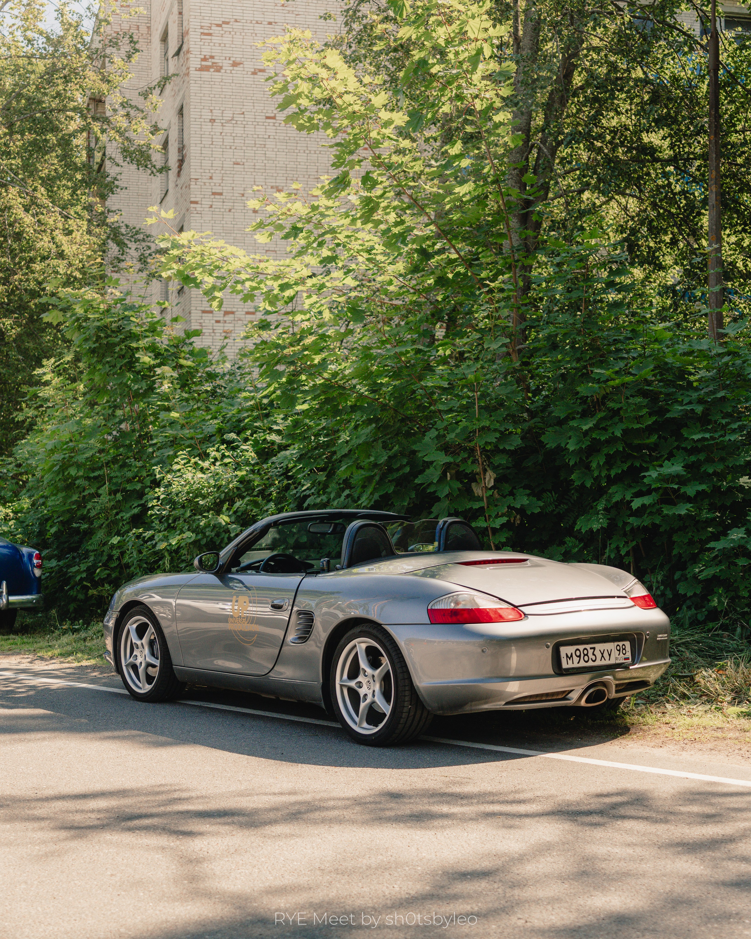 Масштабный летний фестиваль RYE Meet — встреча клуба любителей автомобилей старше 25-лет. Автомобильный фотограф Антон Цырулев