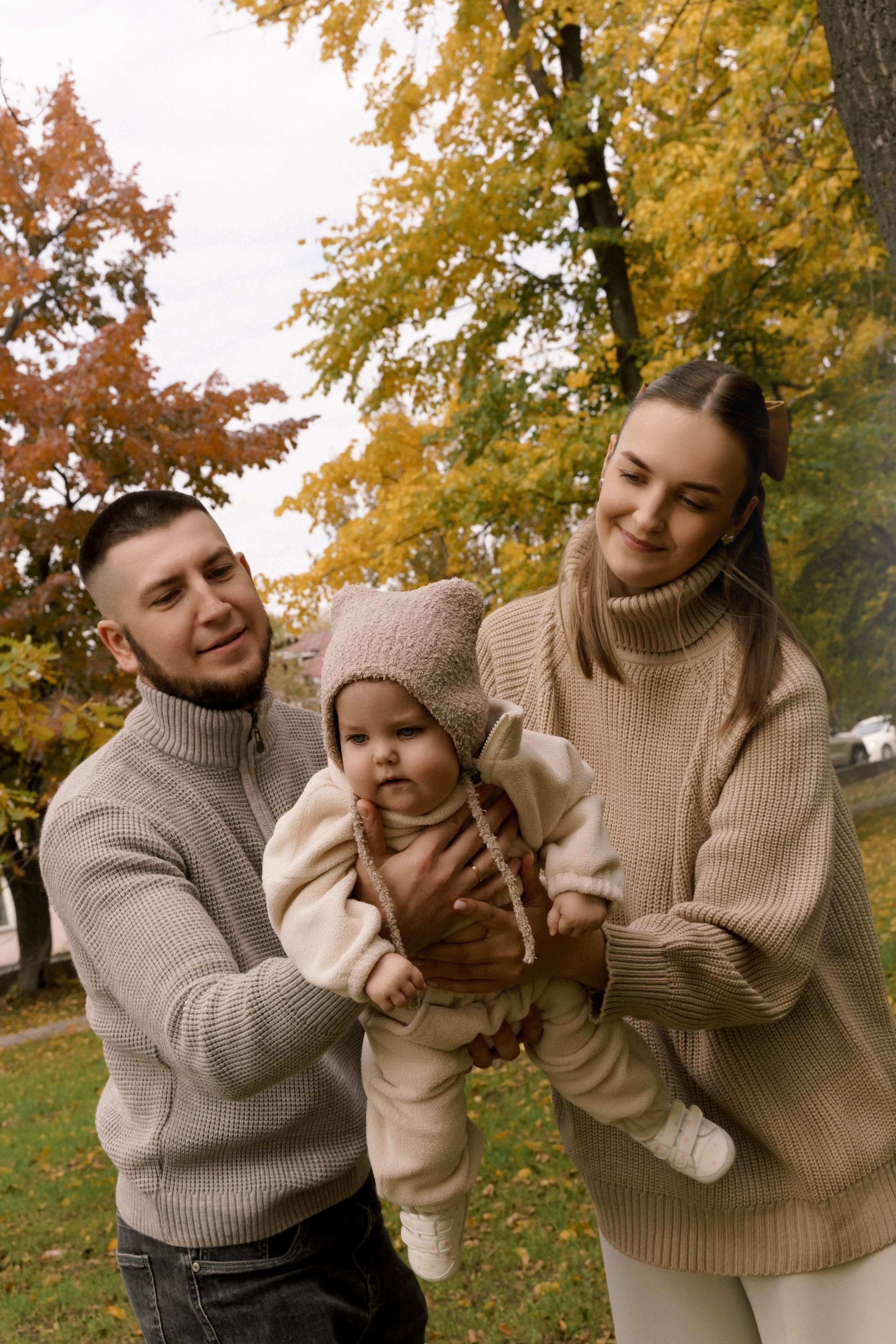 Твоя первая осень. Моменты и истории о вас настоящих