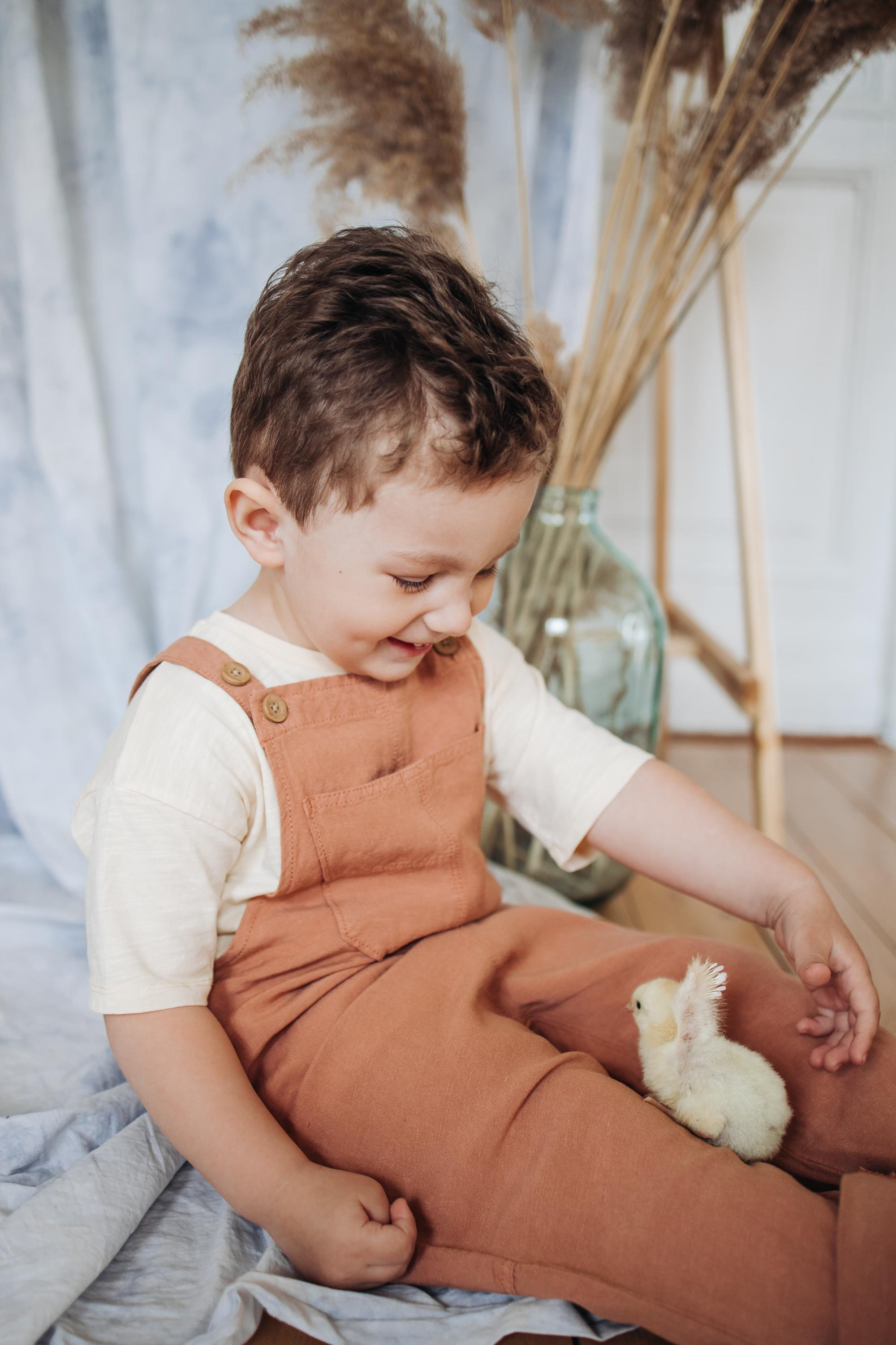 Матвей, Фотопроект «Цыплята», Самара. Семейный и свадебный фотограф Viva Photo