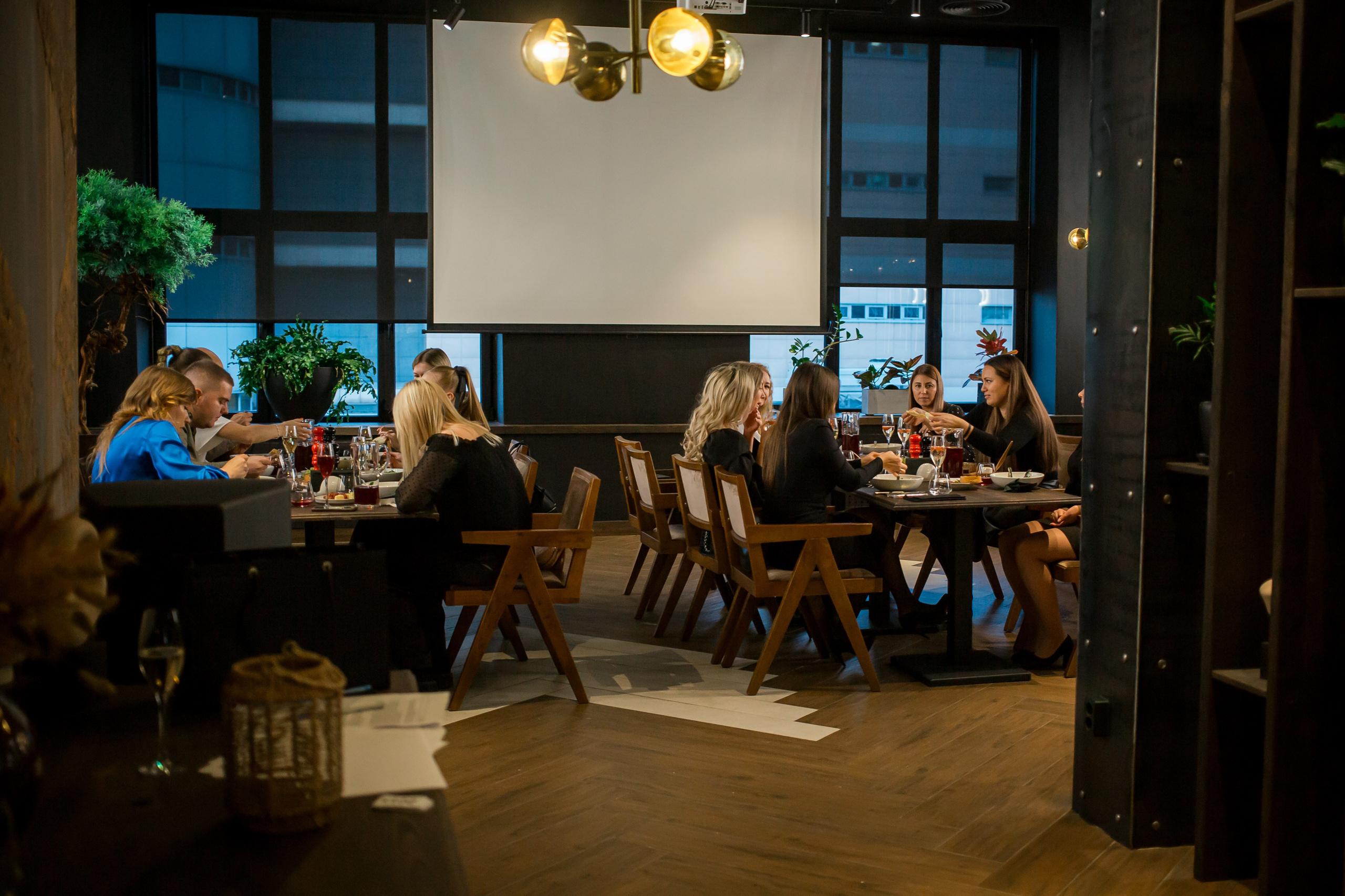 Корпоратив в RIBS. Фотографиня Мария Дикова