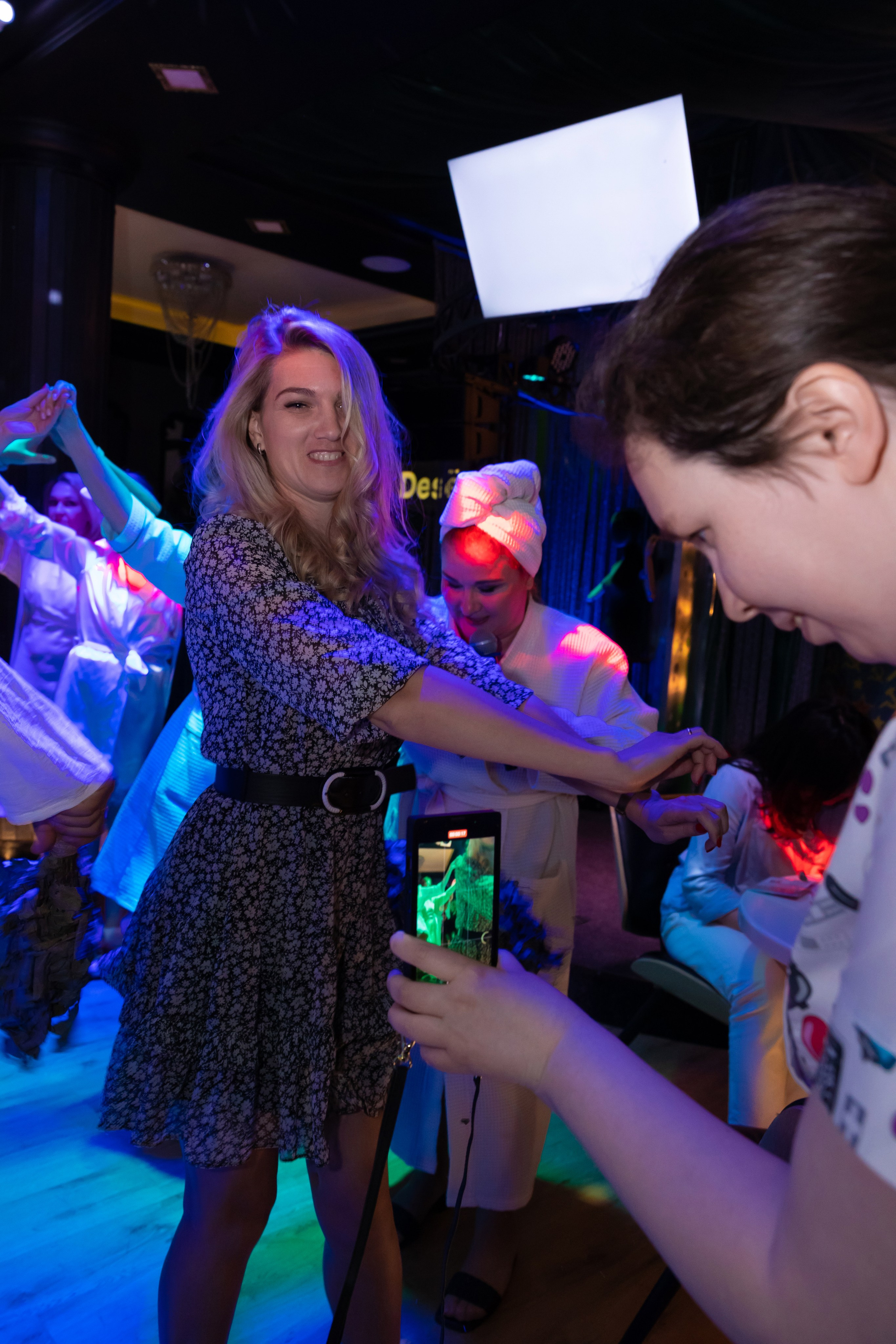 I`mom`s шоу-квиз «SPA». Сказочный фотограф для Вас и Вашей семьи