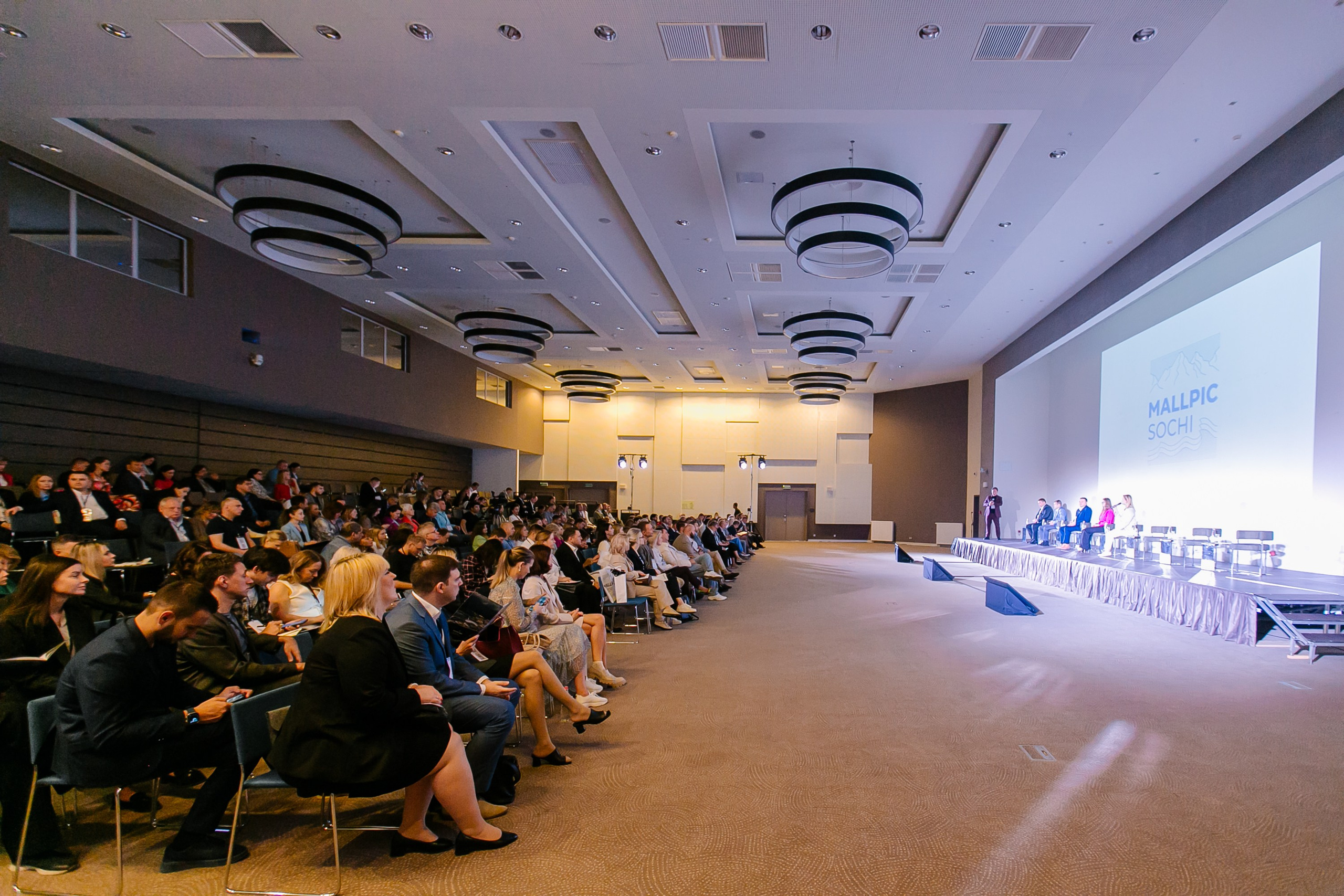 MALLPIC SOCHI'23. Репортажный фотограф Андрей Герасимов