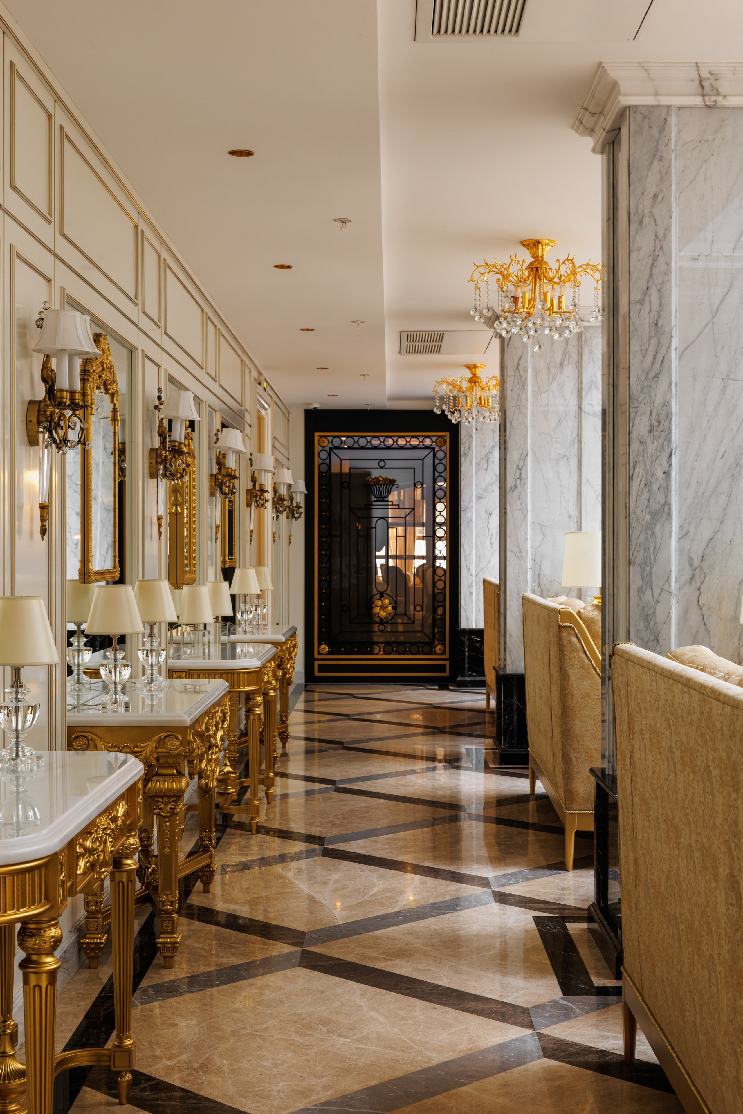 Tsar Palace Luxury Hotel & SPA 5*. Репортажный фотограф в Санкт-Петербурге Жолудев Владислав