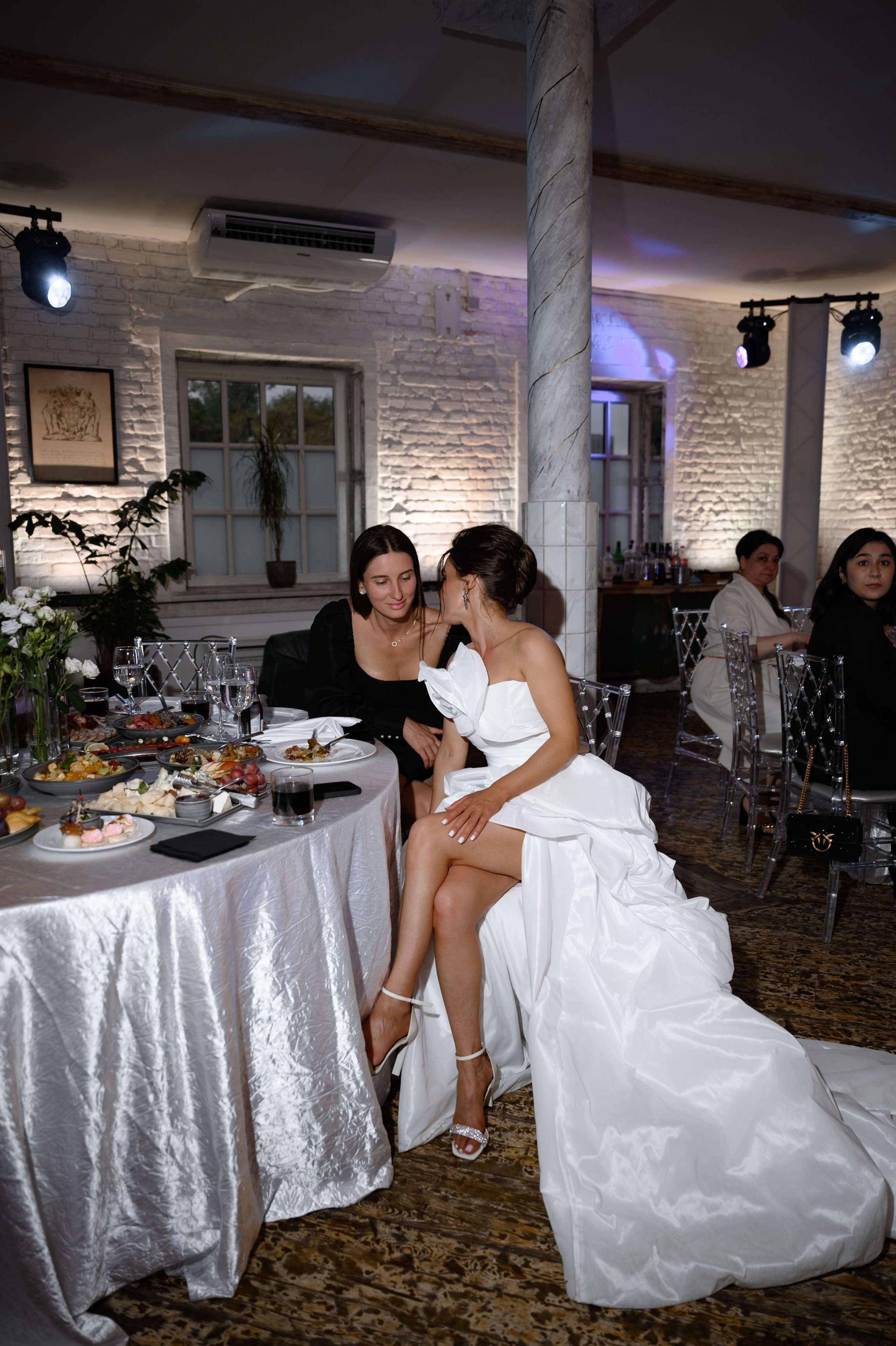 23.08.2024. RETOUCH-HOUSE