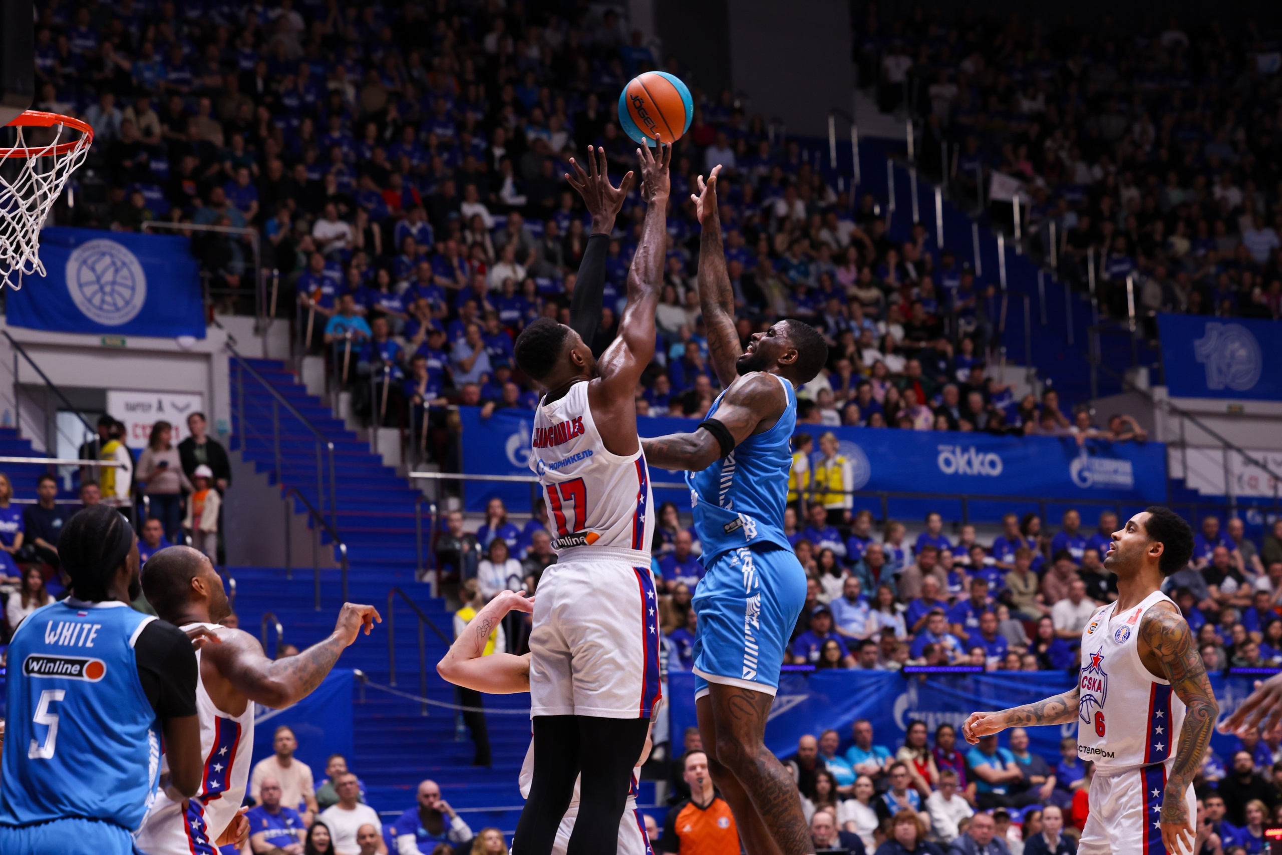 БК «Зенит» — БК «ЦСКА» финал ЕЛ ВТБ 1 игра 27.05.2025. Спортивный и репортажный фотограф Антон Тереханов