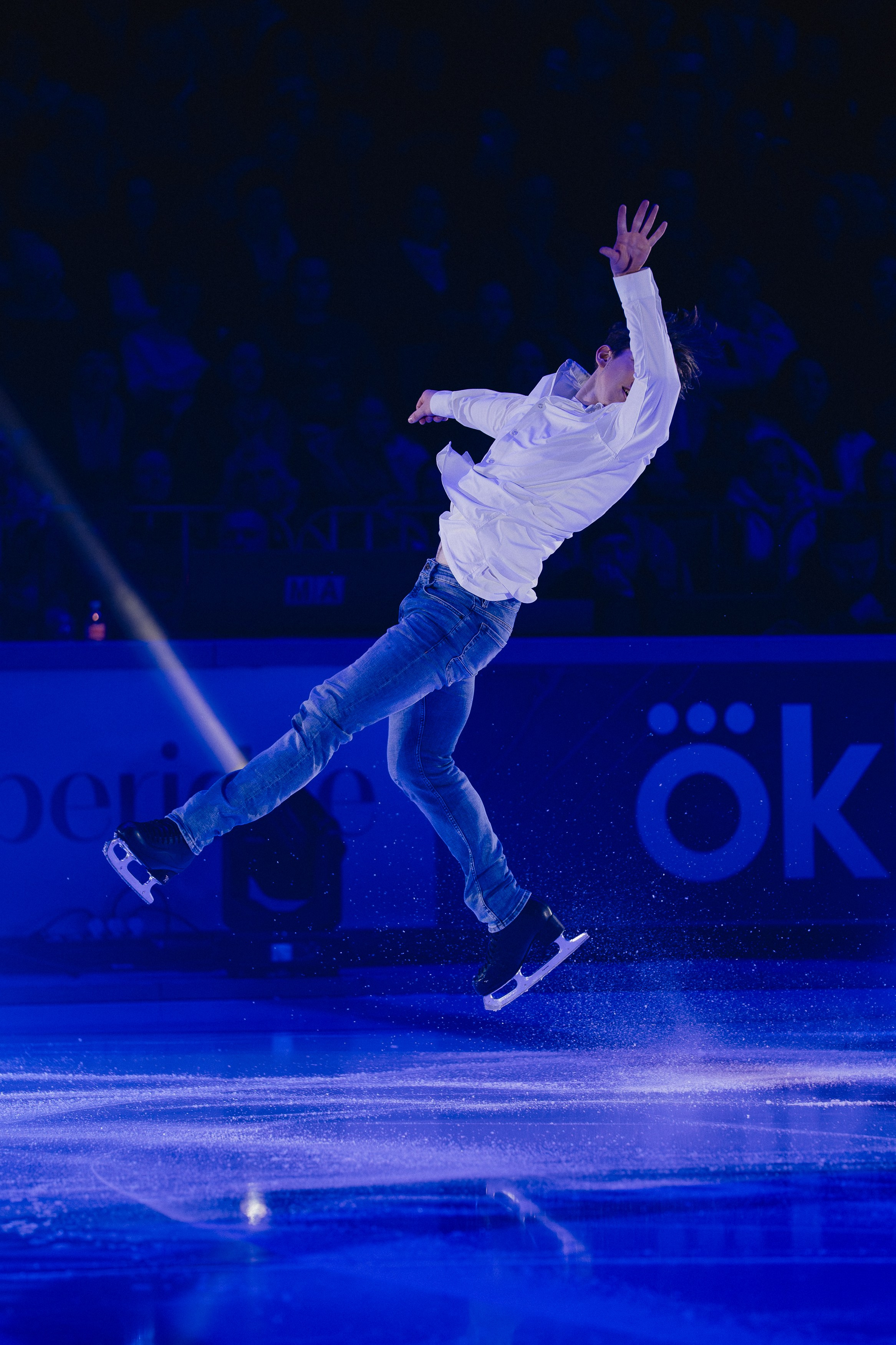 Шоу Этери Тутберидзе в Новосибирске. Воробьева Ксения — Спортивный и танцевальный фотограф Новосибирск