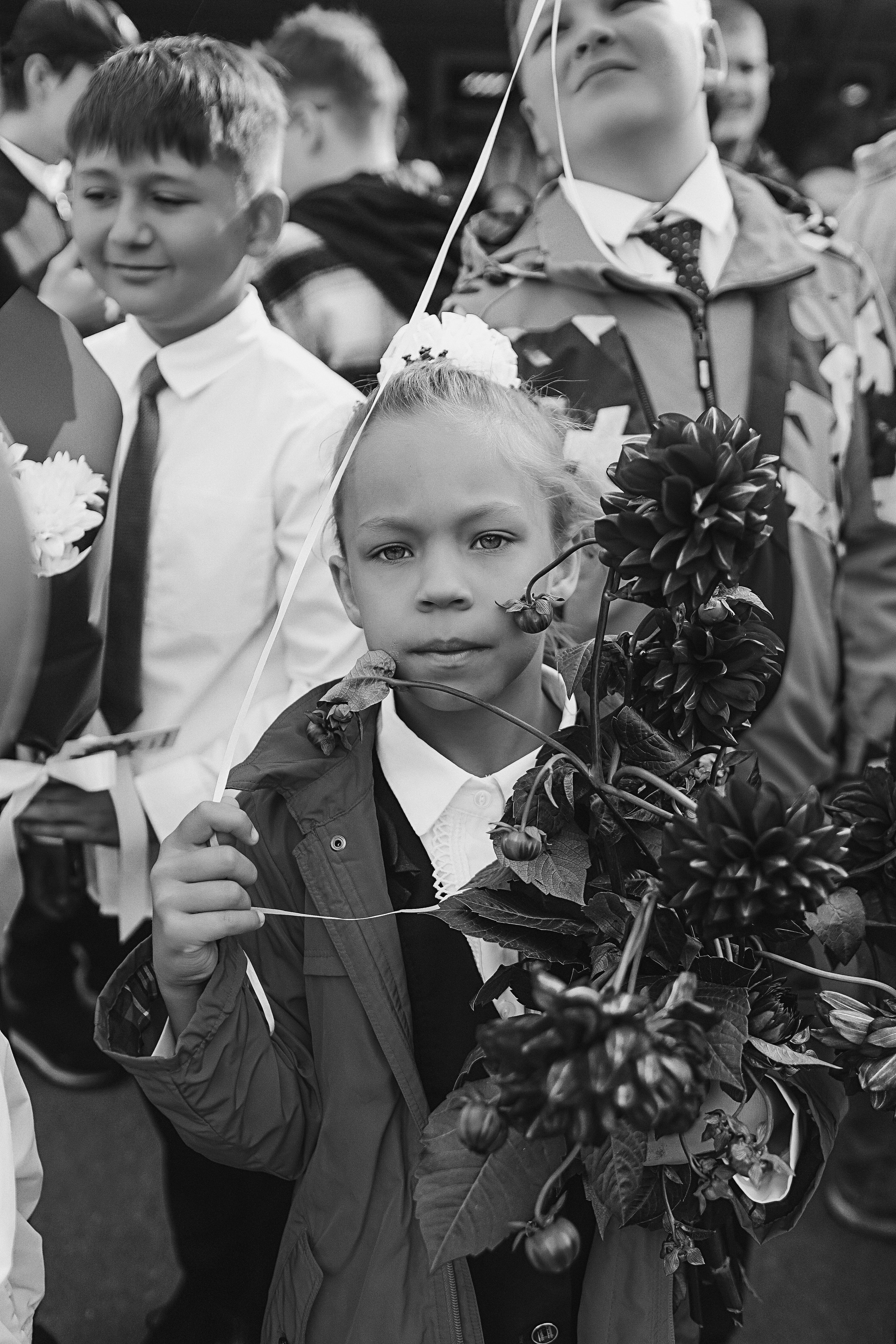 1 сентября линейка+кл час+портреты. Семейный фотограф Тюмень, фотограф на роды Салмина Мария