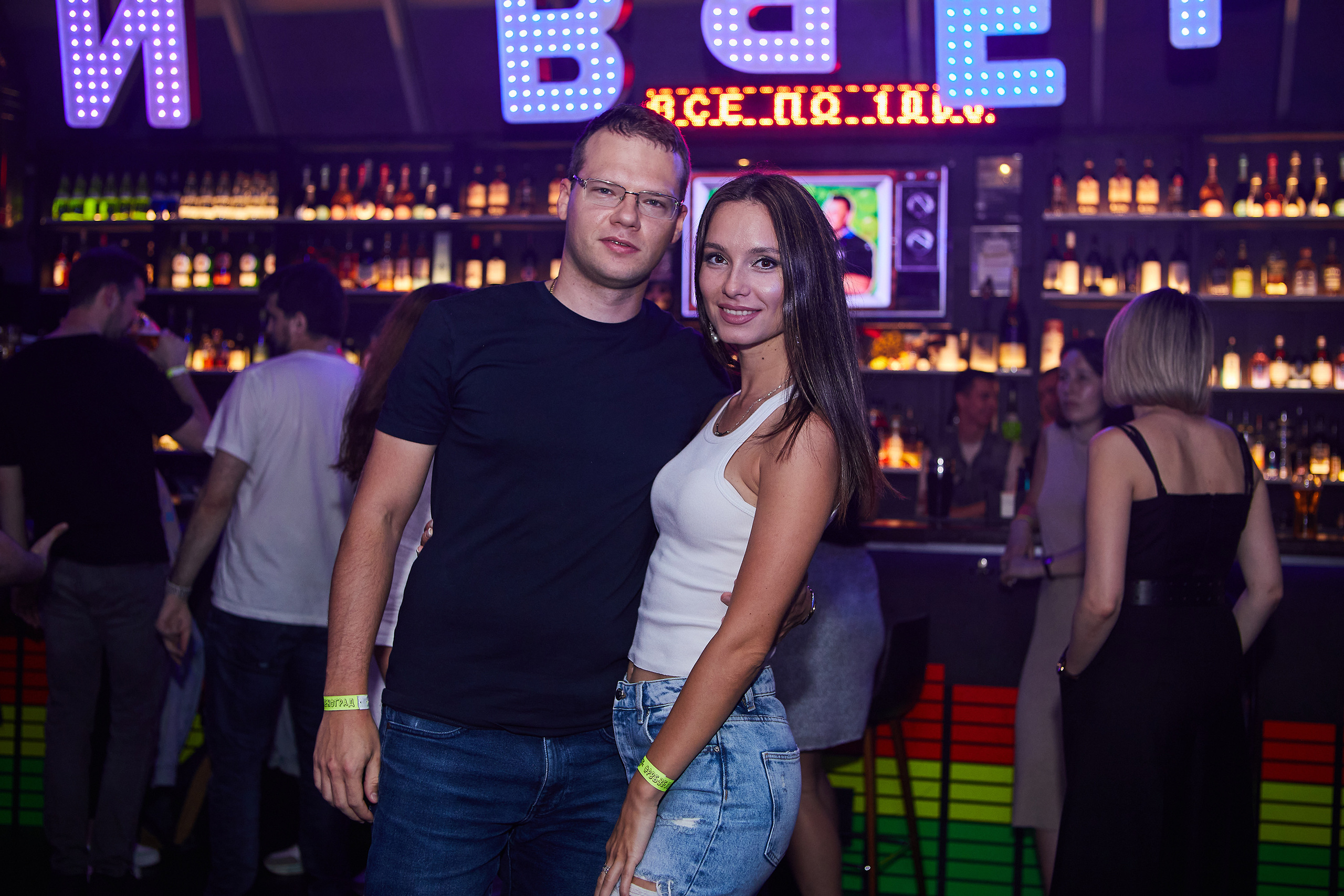 Выступление группы Фактор 2 в баре «Руки вверх». Репортажный Фотограф Москва Дарья Лунева