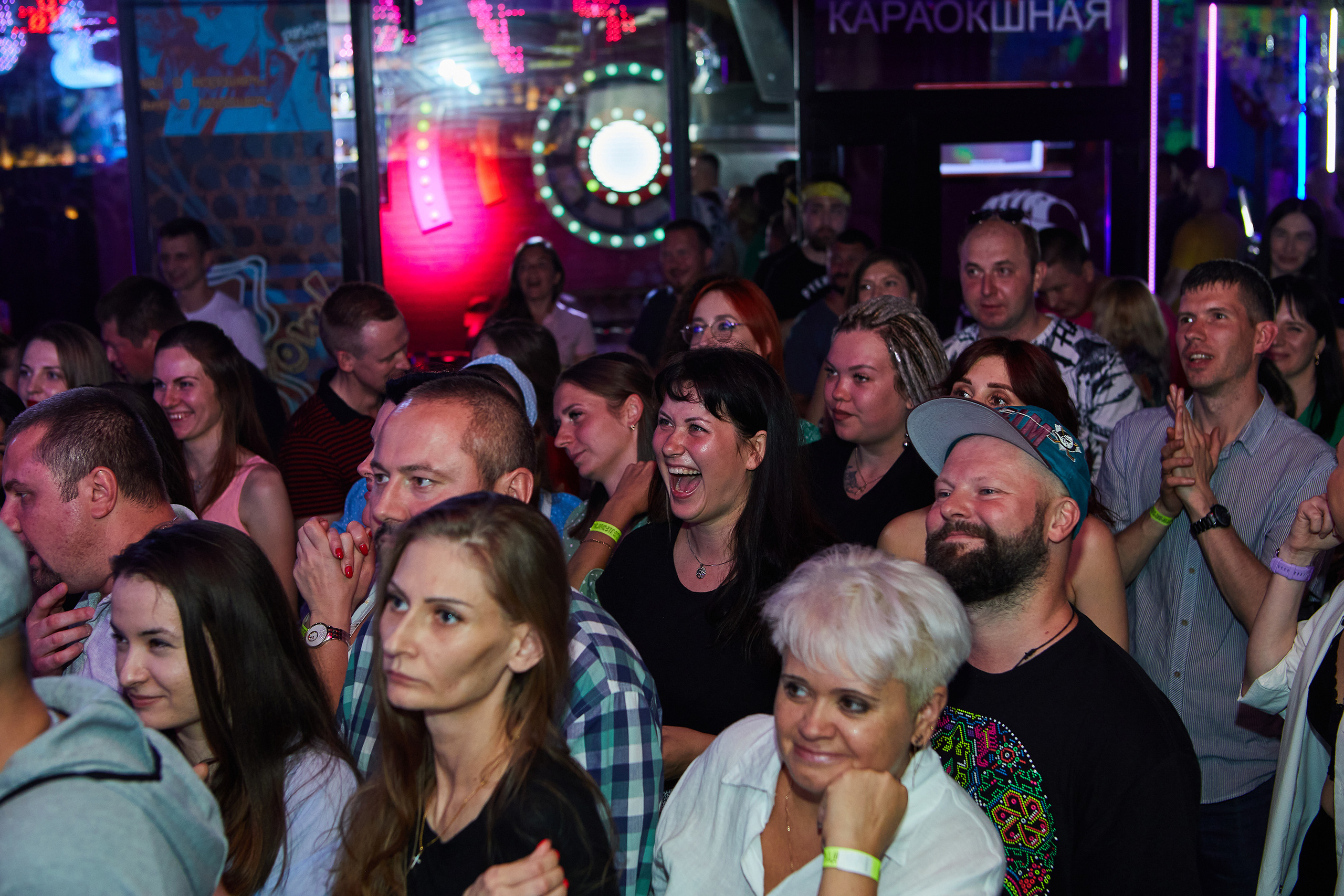 Выступление группы Фактор 2 в баре «Руки вверх». Репортажный Фотограф Москва Дарья Лунева