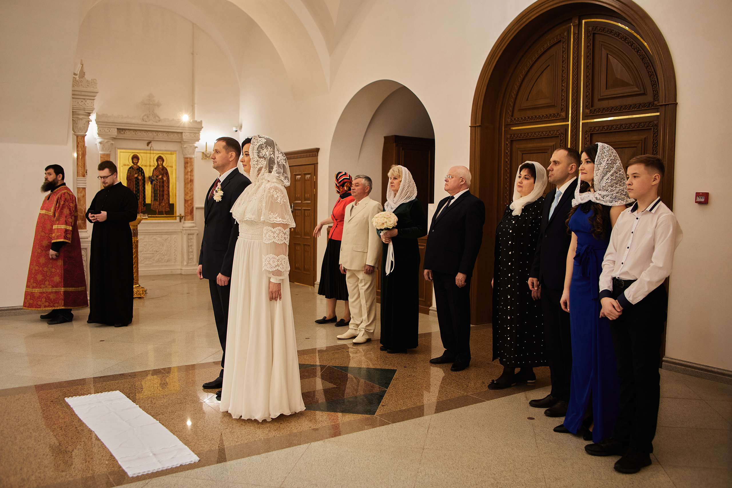 Венчание и Регистрация брака в Никольском храме. Репортажный Фотограф Москва Дарья Лунева
