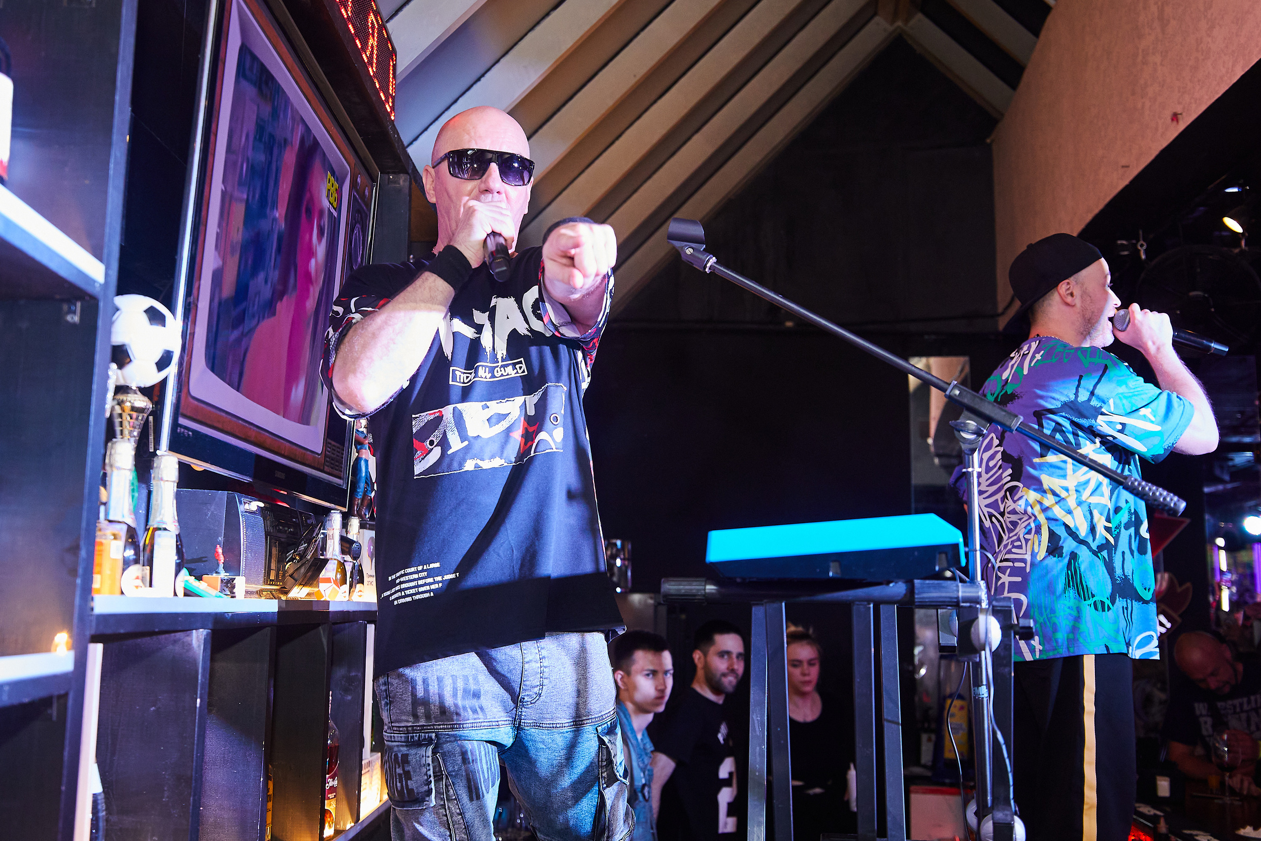 Выступление группы Фактор 2 в баре «Руки вверх». Репортажный Фотограф Москва Дарья Лунева