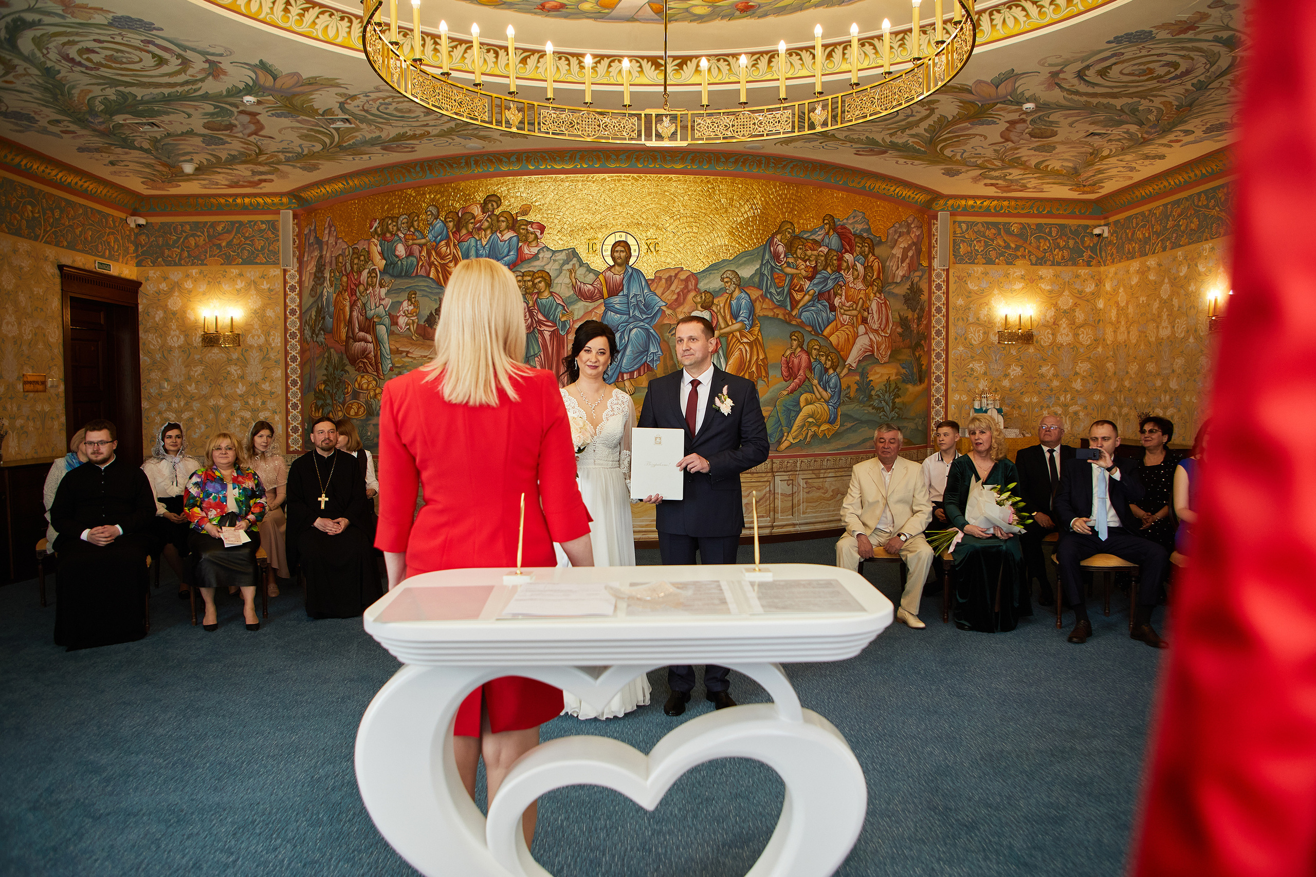 Венчание и Регистрация брака в Никольском храме. Репортажный Фотограф Москва Дарья Лунева