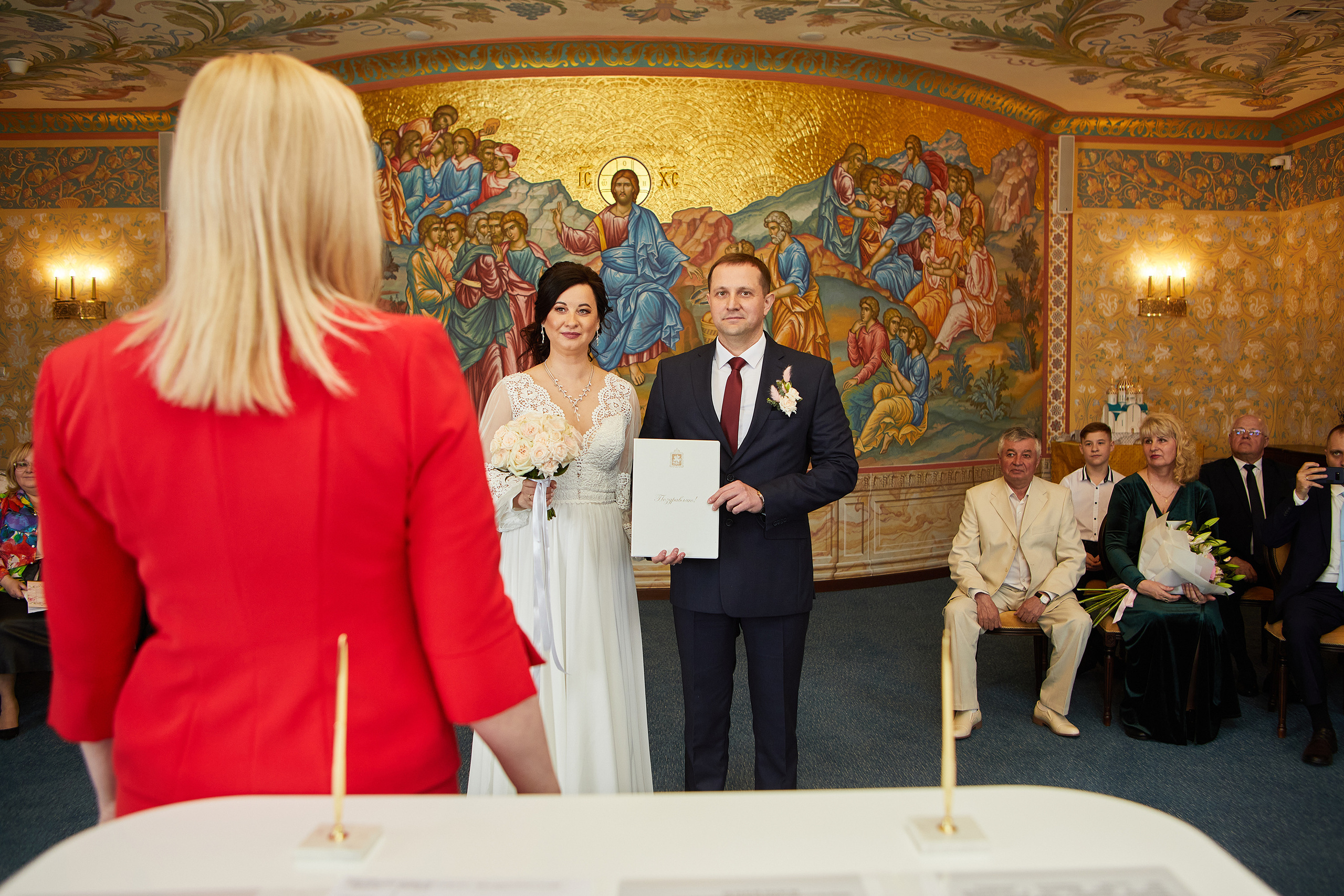 Венчание и Регистрация брака в Никольском храме. Репортажный Фотограф Москва Дарья Лунева