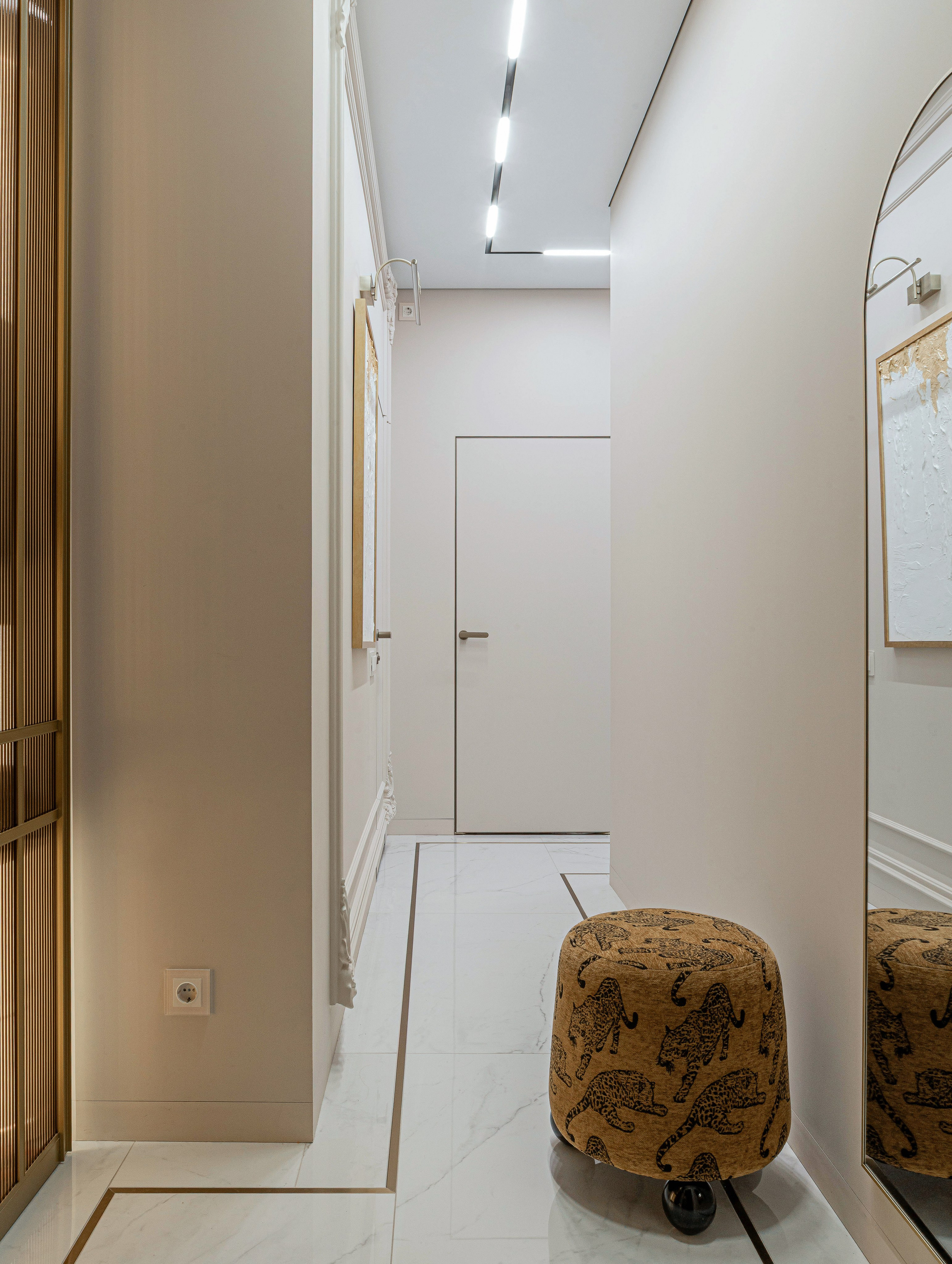 Квартира в ЖК «Tau House». Дизайнер: Александра Гнилицкая. Интерьерный фотограф в г. Уфа Гульнара Латыпова