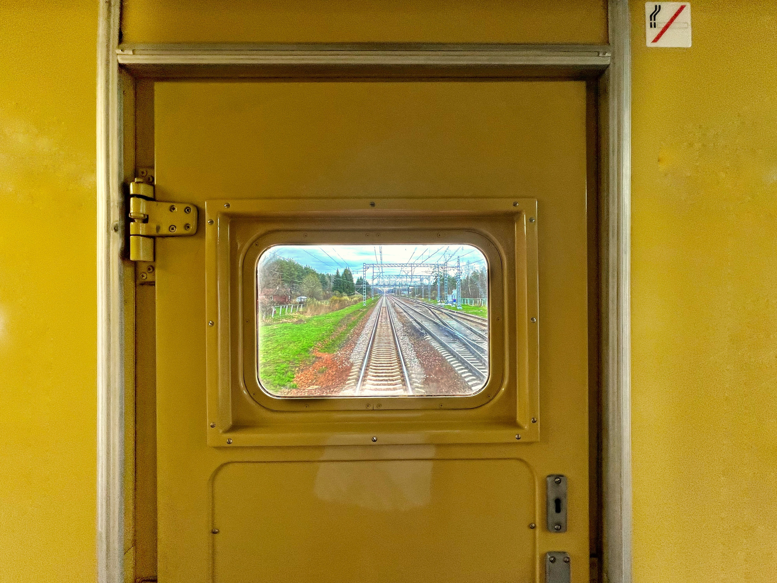 Снято на телефон. Фотография, ретушь, сканирование, восстановление старых фото, интерьерная съёмка, студия. Данилов Александр, Москва