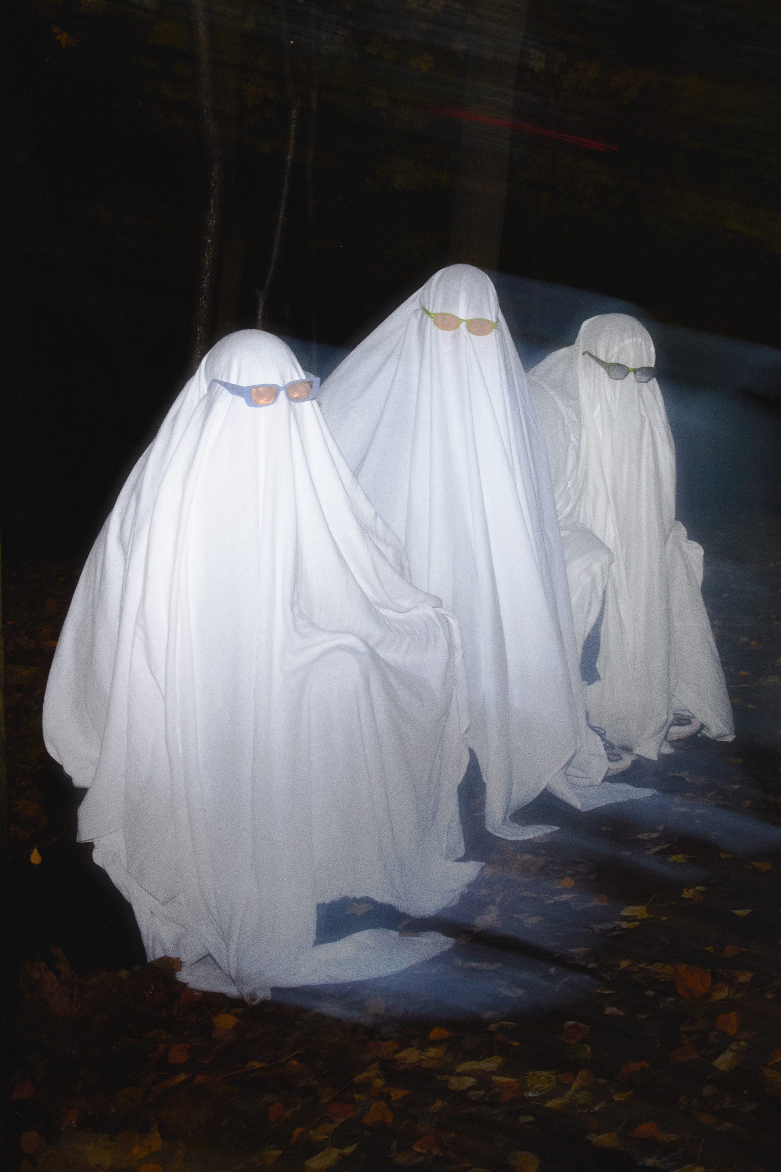 Tears falling down at the patry // 31.10. Simpleand1