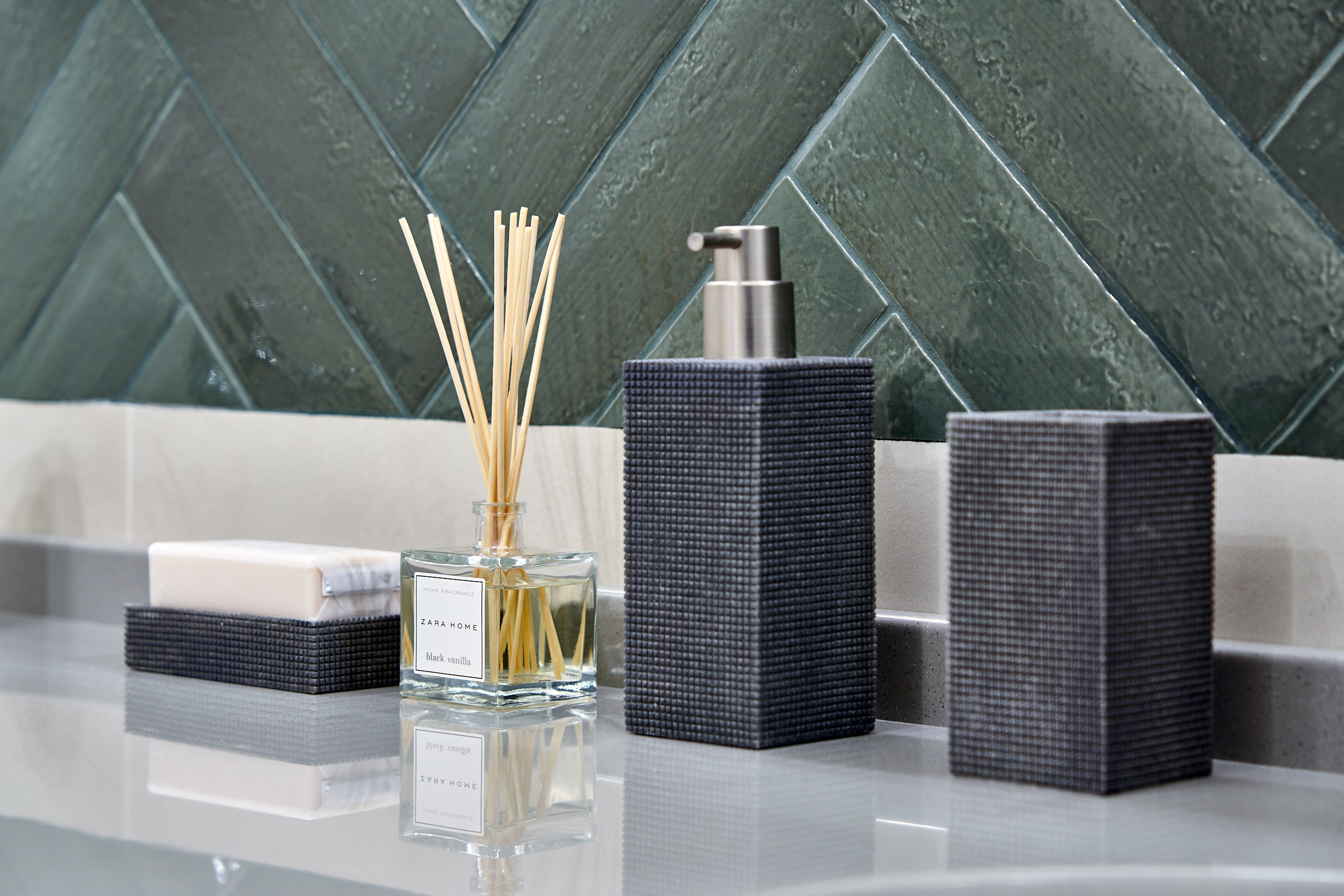 Демонстрационная квартира ЖК «Тургенев» - Краснодар - фото 15 - интерьер ванной комнаты