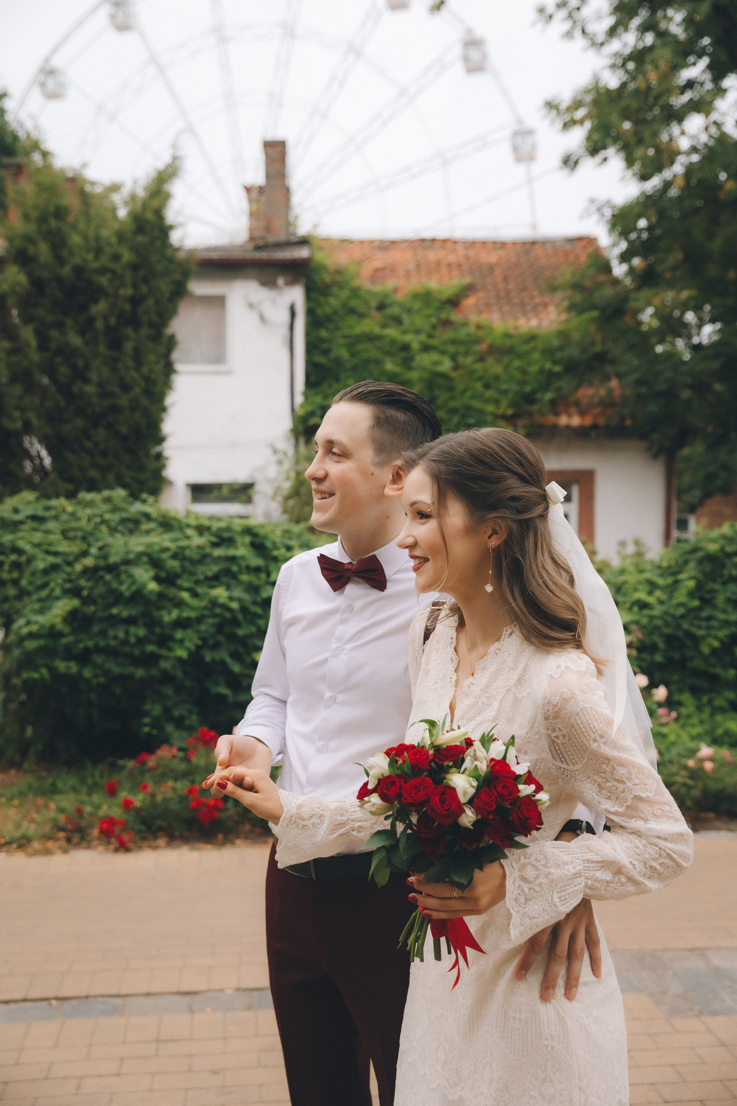 Летняя свадьба в городе. Фотограф Зеленоградск Красильникова Елена