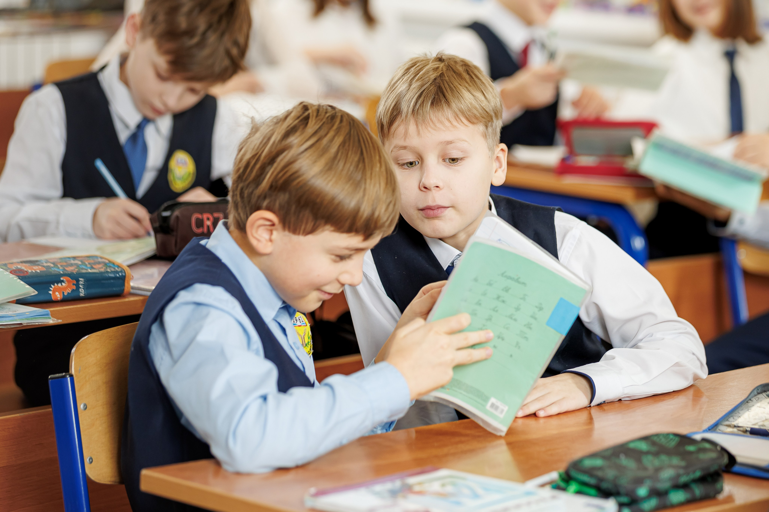 Репортаж на уроках. Семейный и детский фотограф Комина Елена, Власиха, Одинцово