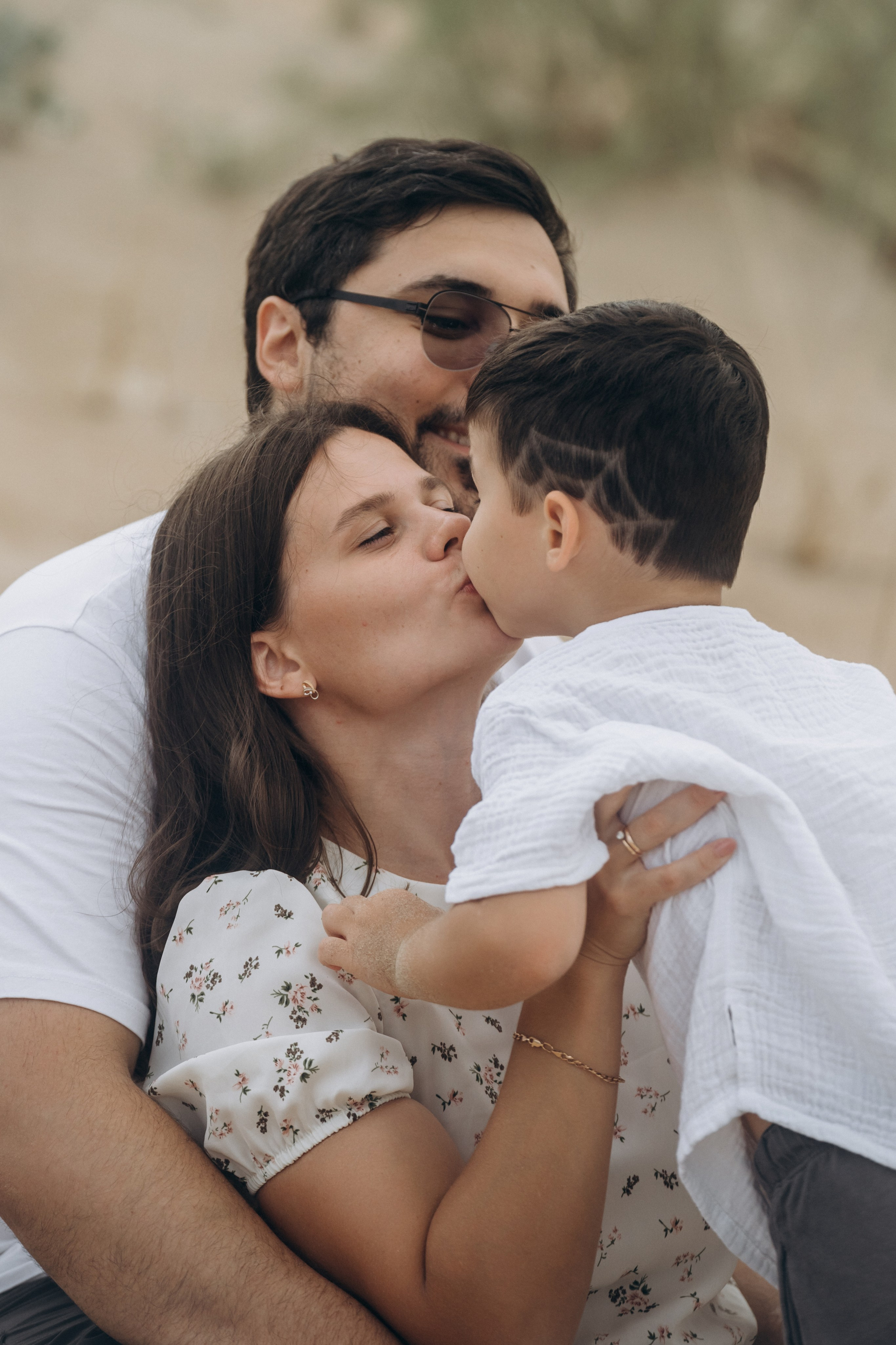 Новороссийский фотограф снял семейный пикник на берегу, фотограф Новороссийск