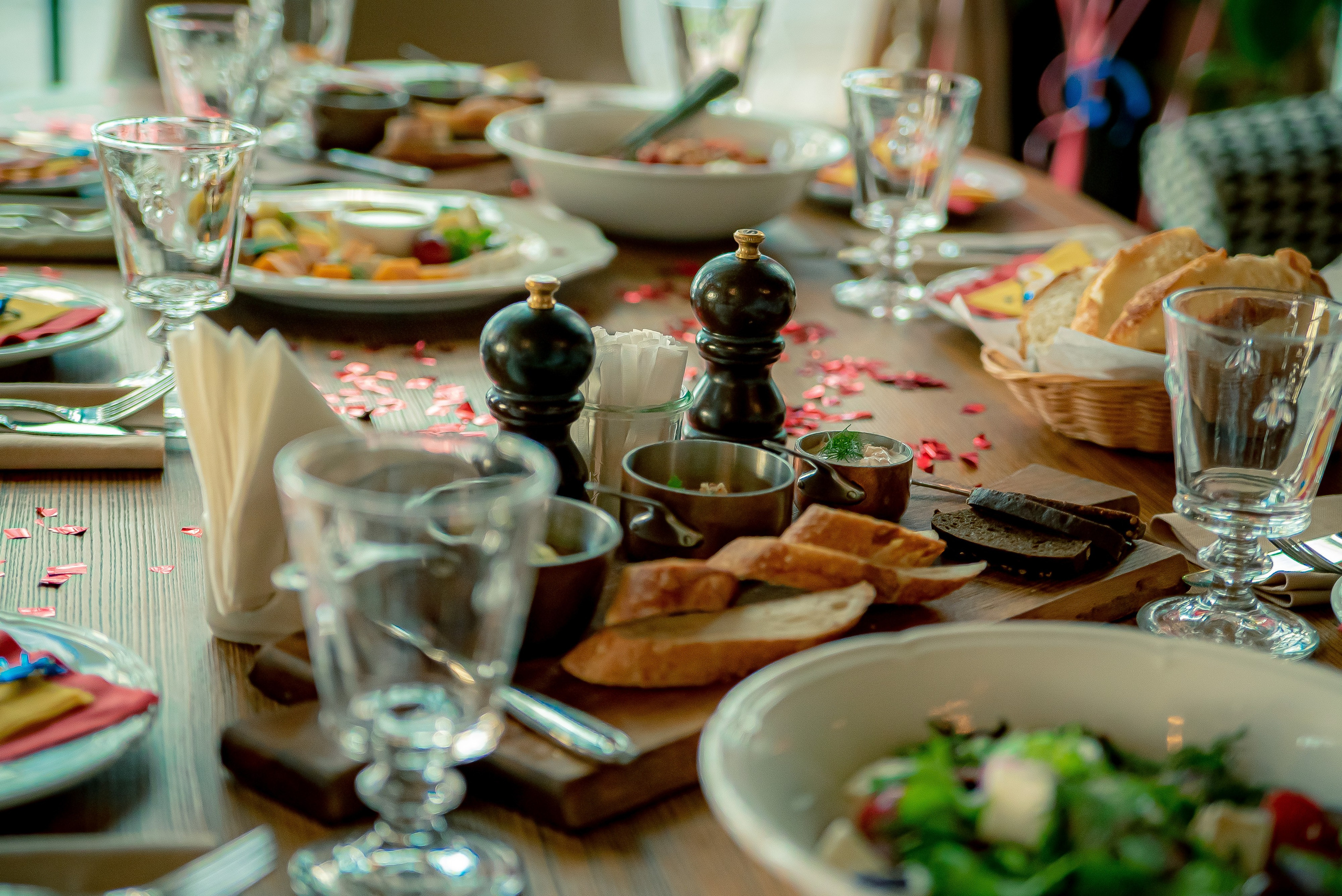 День Рожденья. Max Matvich and Victoria Basova are professionals in their field