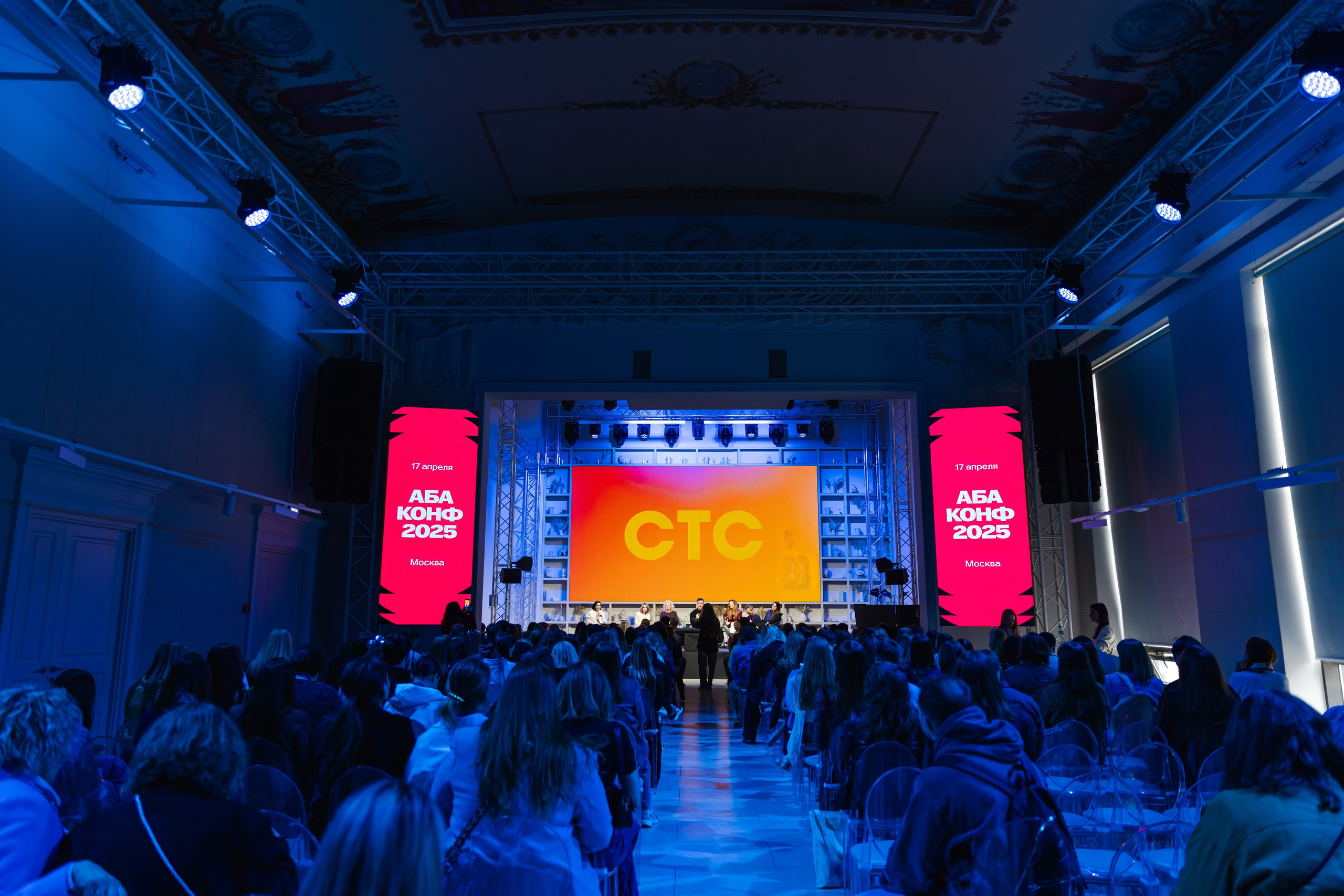 Business. Максим Чернышев — фотограф