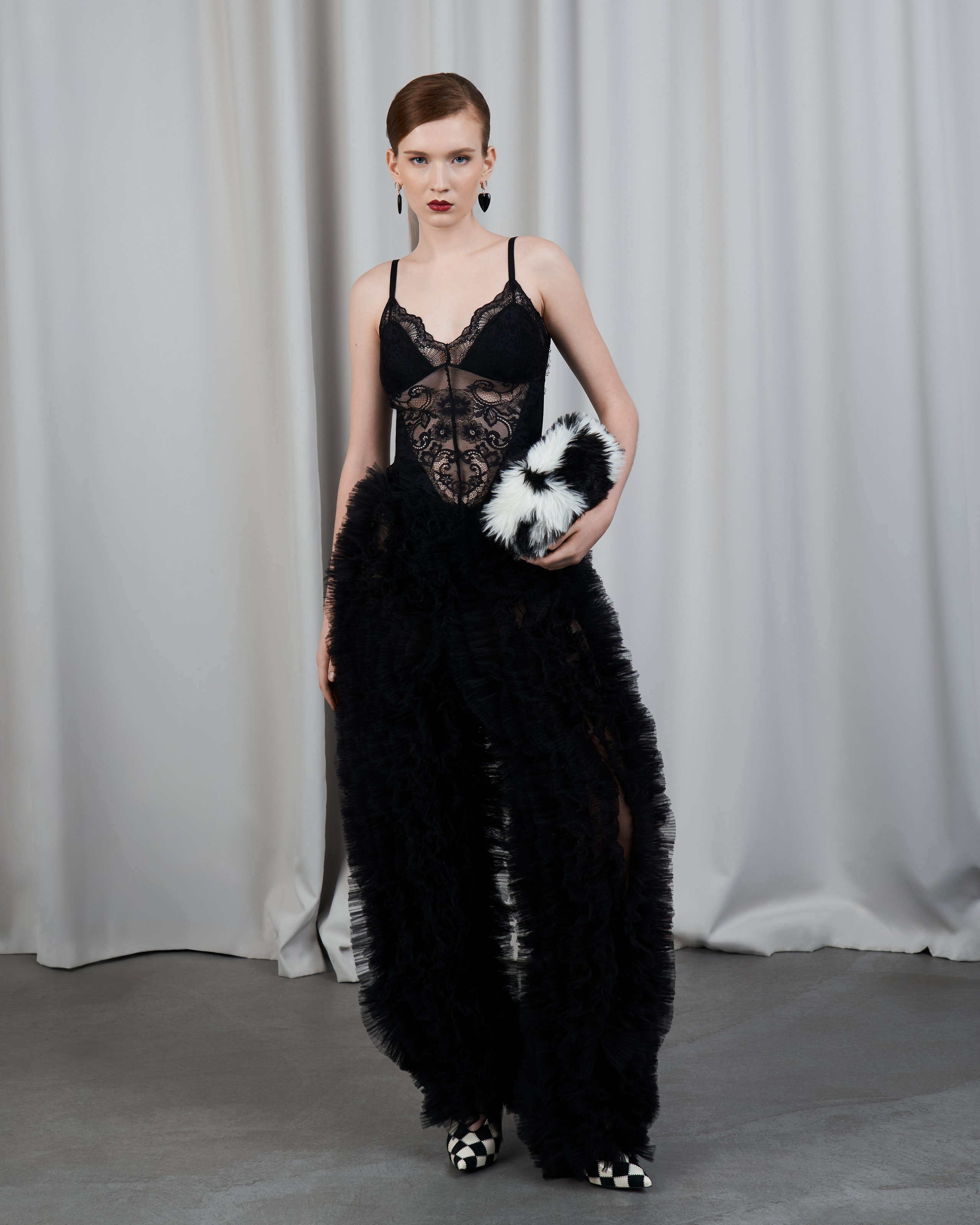 Ретушер для брендов одежды в Москве Струцкая Кристина