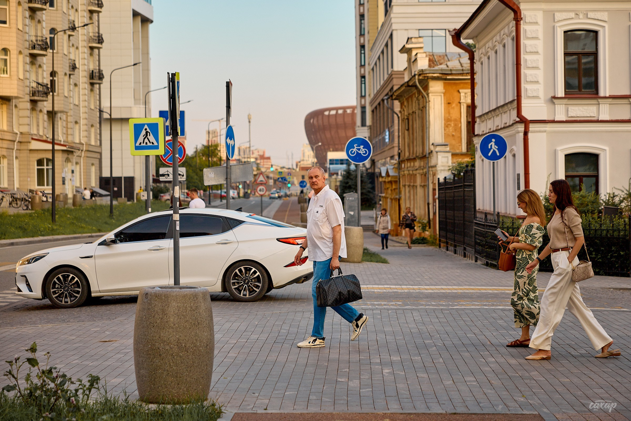 Фотопрогулка #3 от 03.07.2024. Профессиональный фотограф в Екатеринбурге Юра Сахар